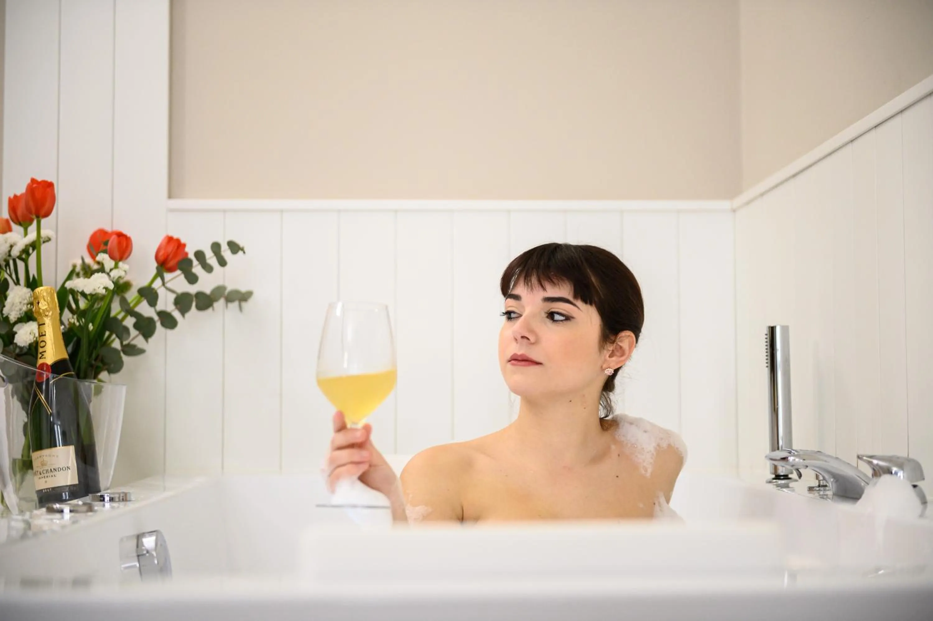 People in CasAlice B&B Napoli