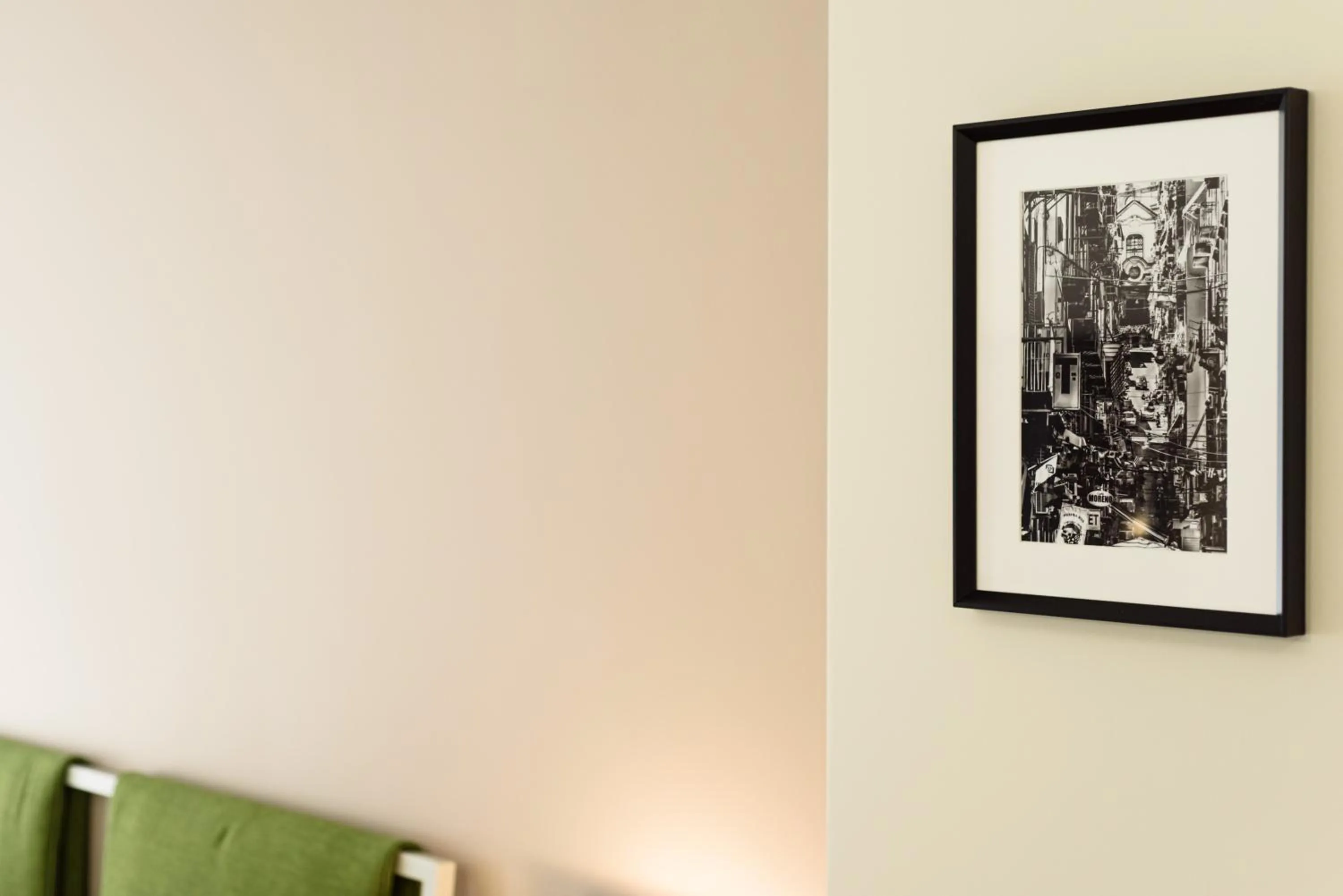 Decorative detail in CasAlice B&B Napoli