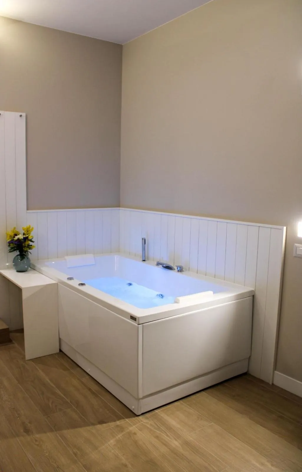 Hot Tub in CasAlice B&B Napoli