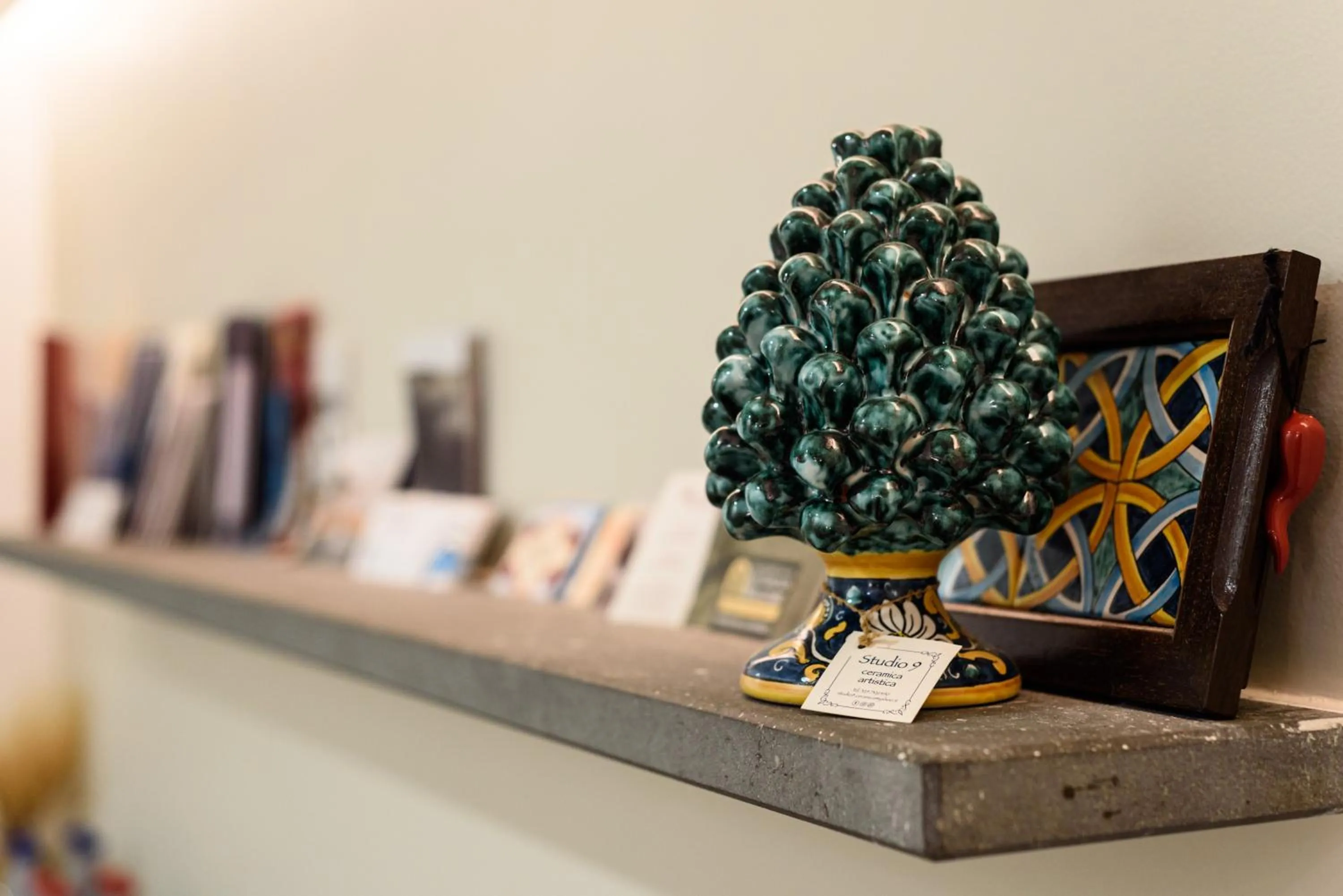 Lobby or reception in CasAlice B&B Napoli