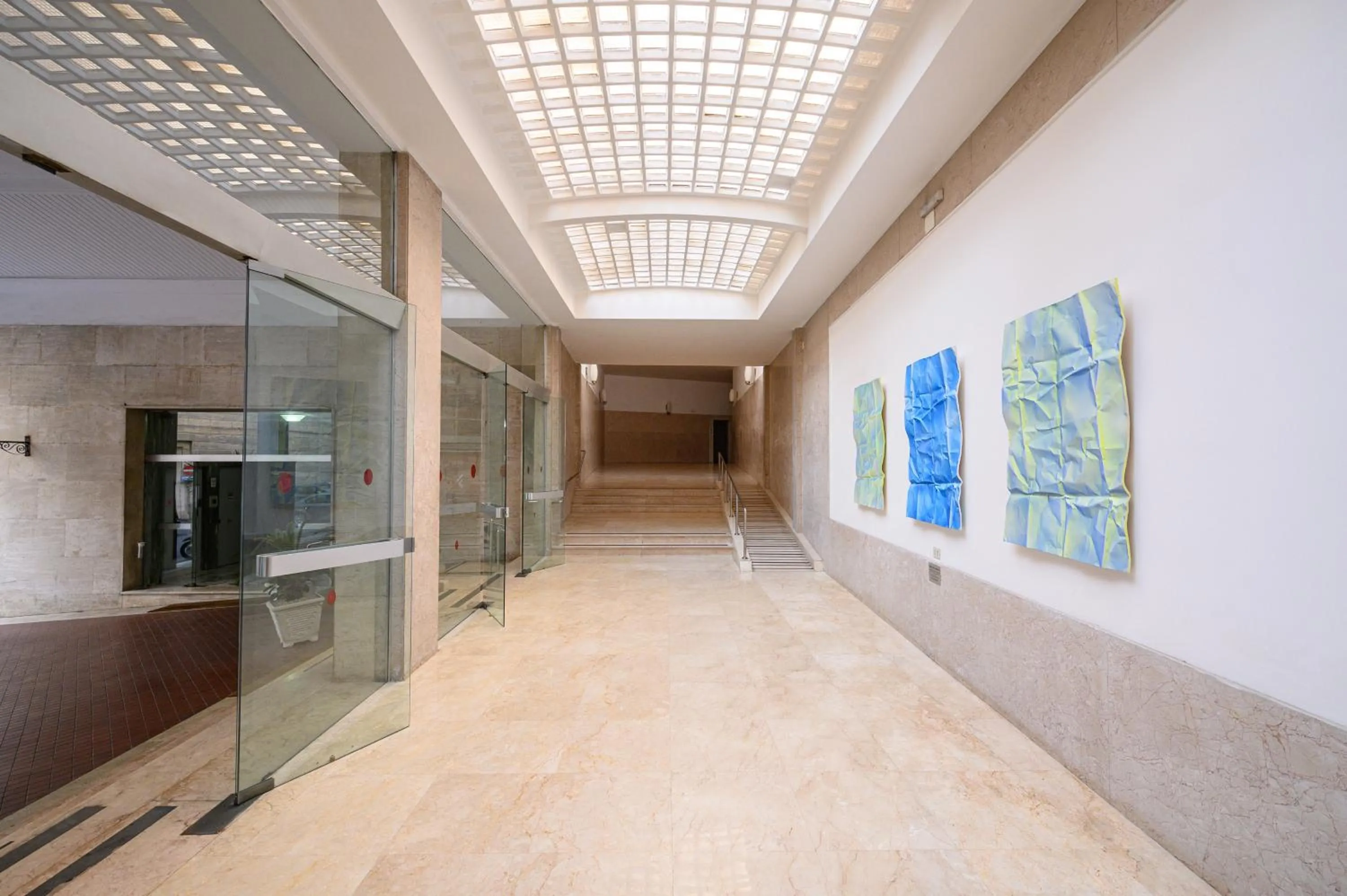 Facade/entrance in CasAlice B&B Napoli