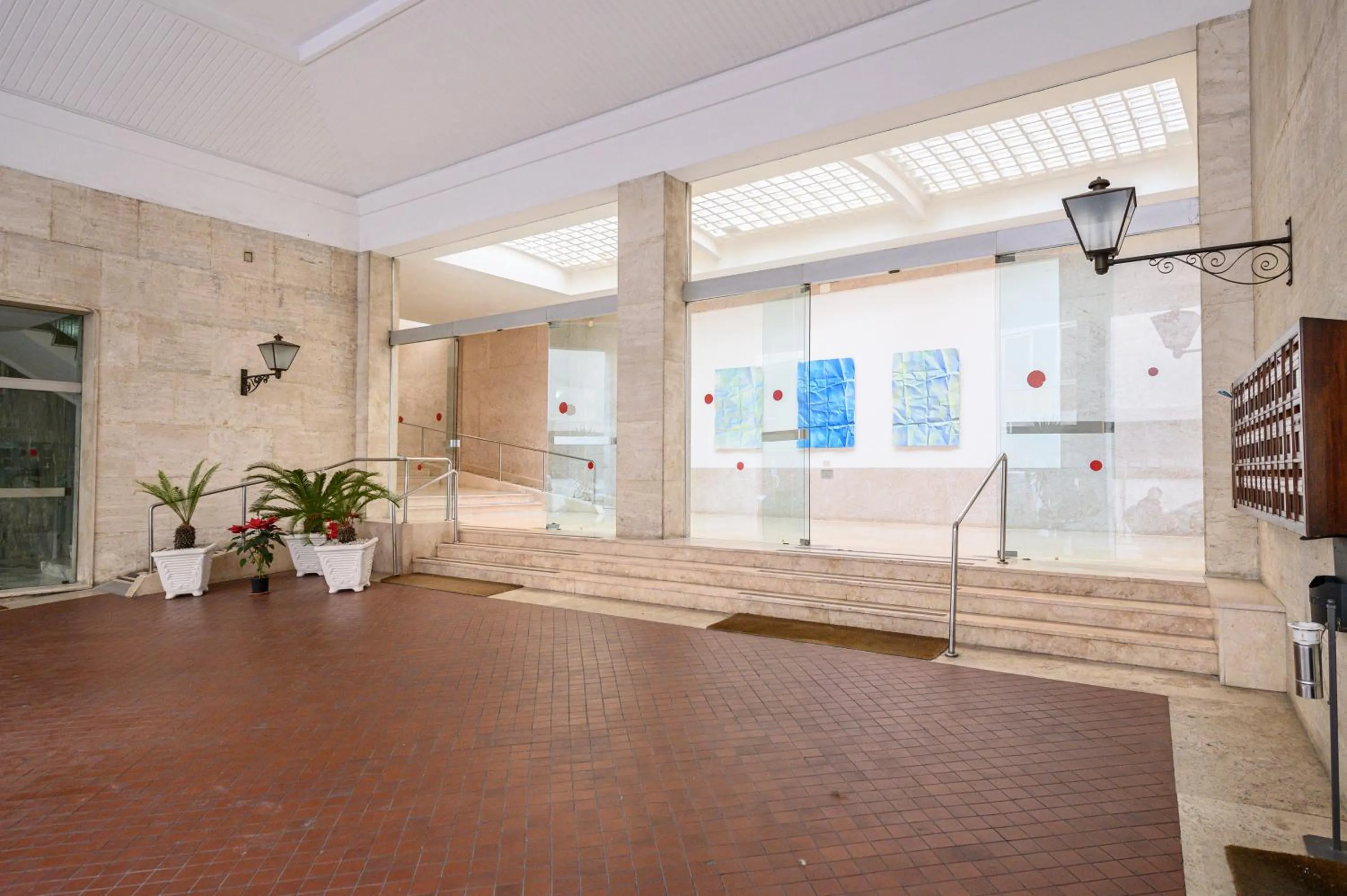 Facade/entrance in CasAlice B&B Napoli