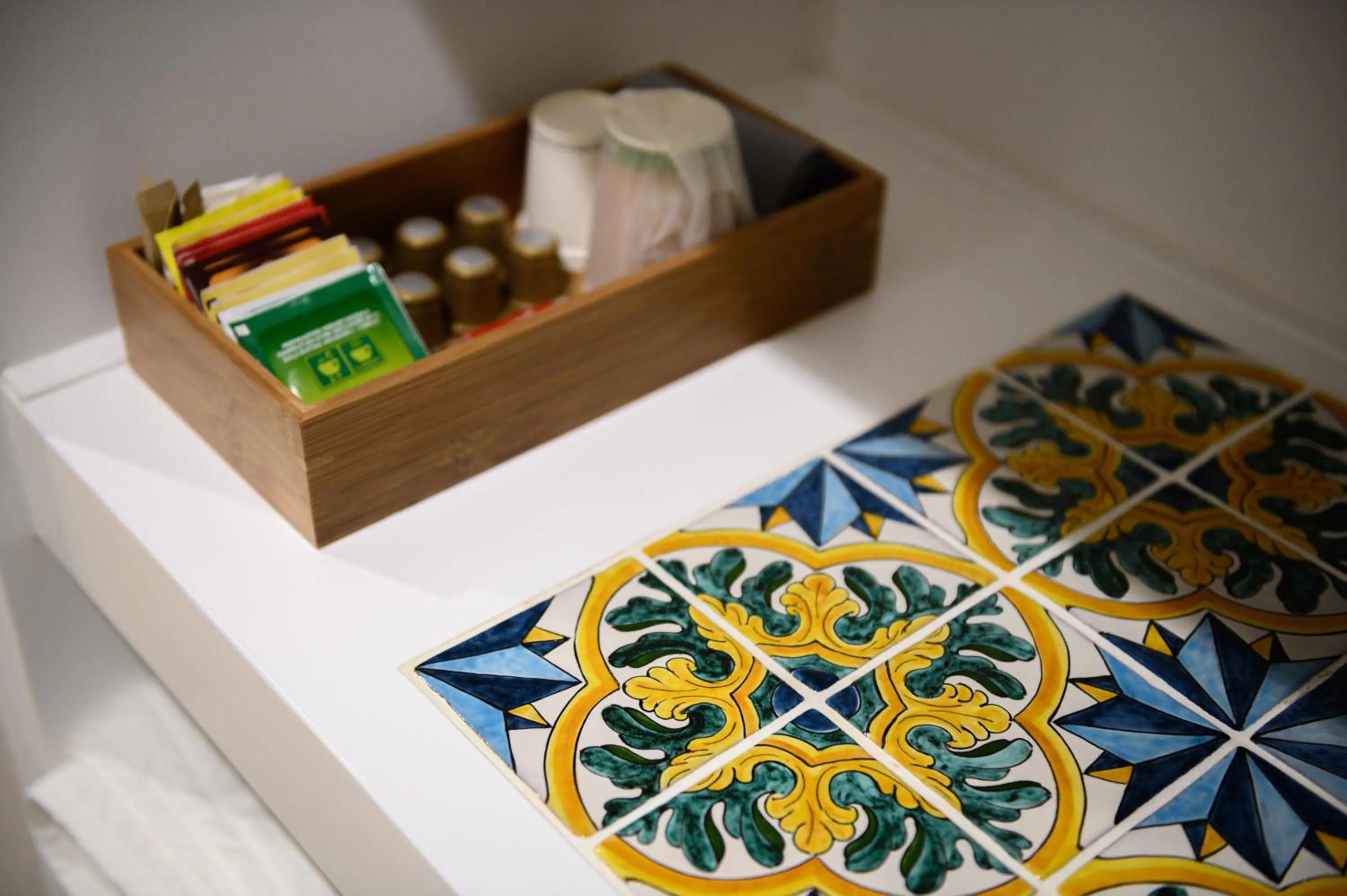 Coffee/tea facilities in CasAlice B&B Napoli