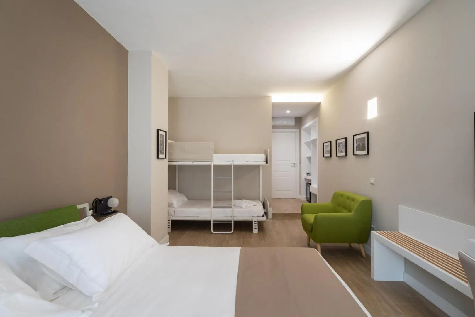 Bed in CasAlice B&B Napoli