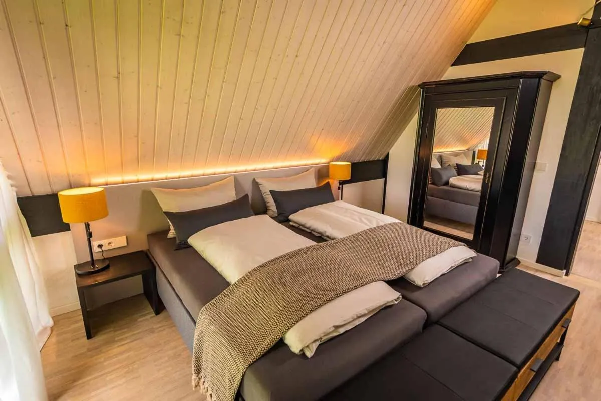 Bed in Berghotel Friedrichshöhe - Sauna, Pool & Natur