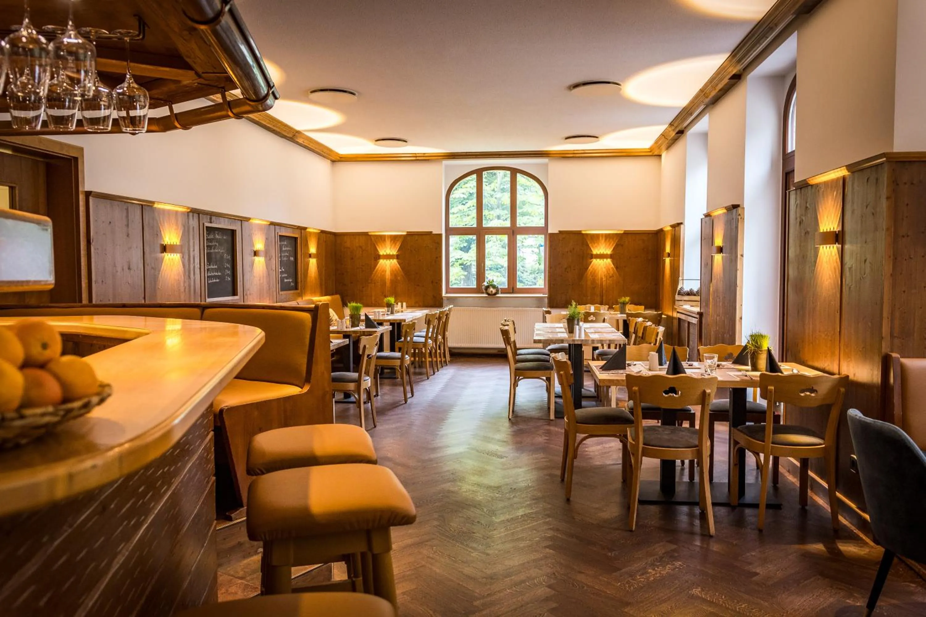 Restaurant/places to eat in Berghotel Friedrichshöhe - Sauna, Pool & Natur