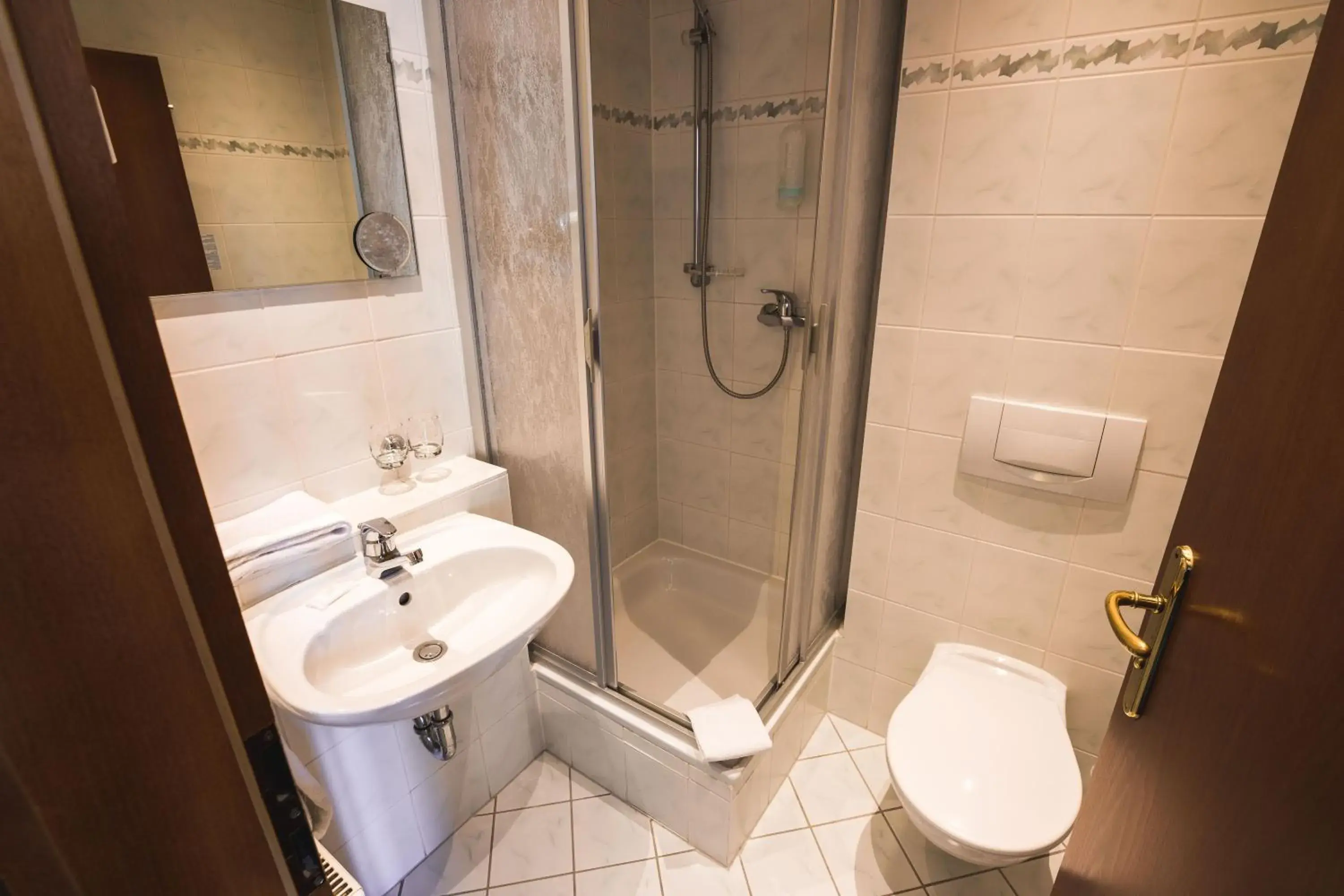 Double Room in Berghotel Friedrichshöhe - Sauna, Pool & Natur Double Room in Berghotel Friedrichshöhe - Sauna, Pool & Natur