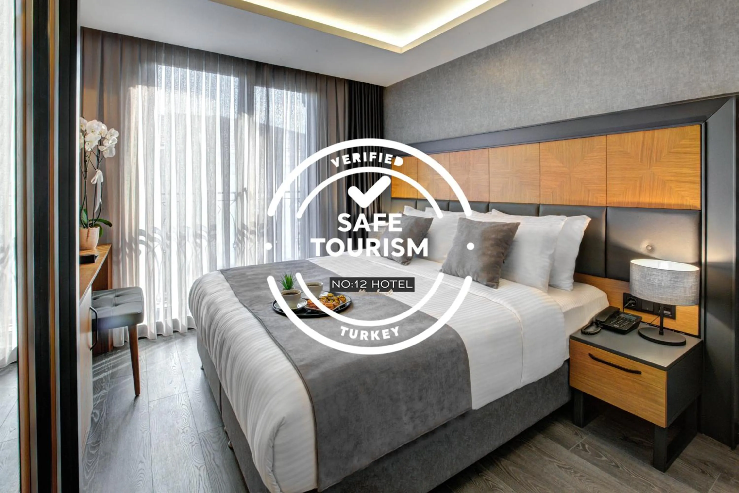 Bed in No12 Hotel Sultanahmet