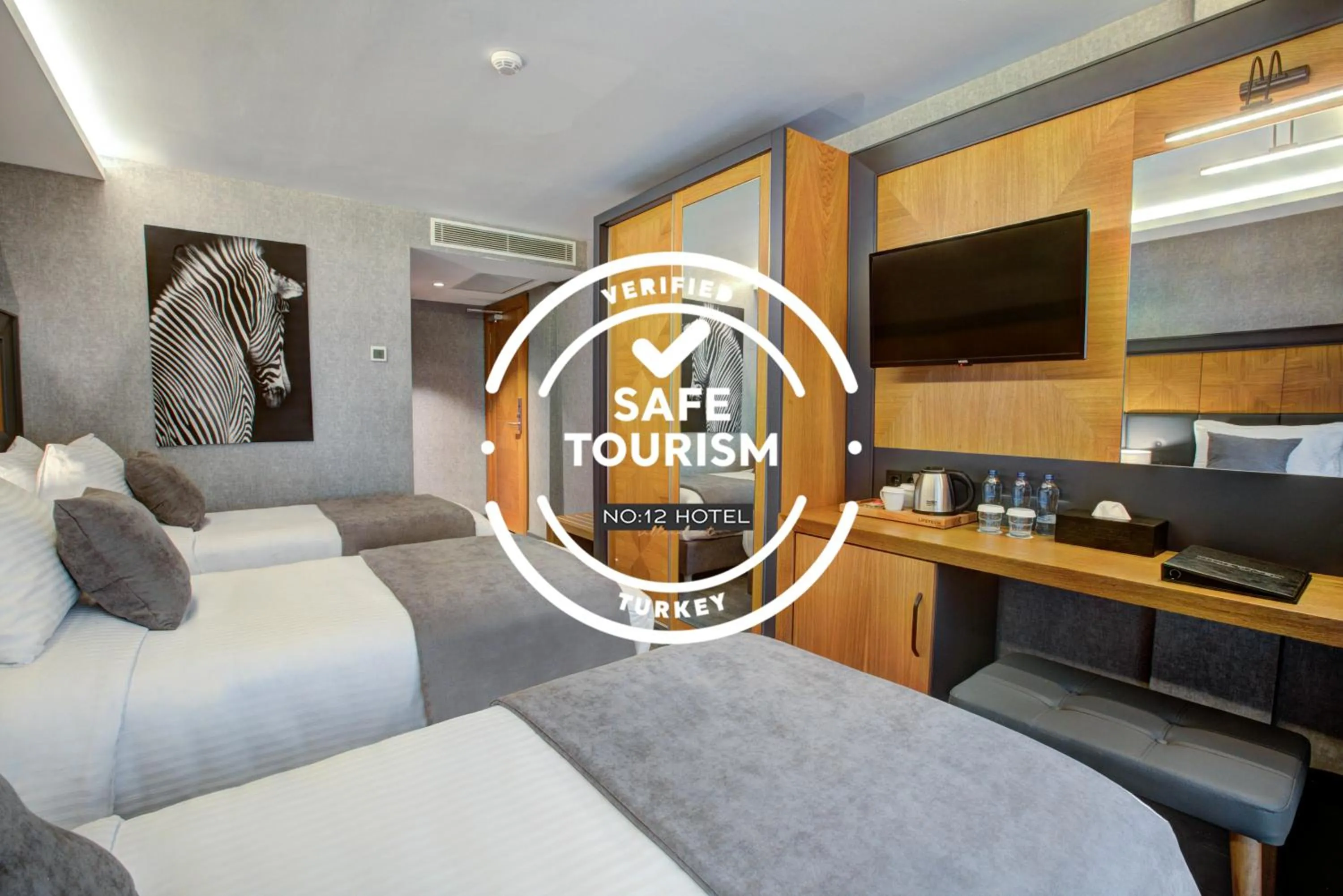 Photo of the whole room in No12 Hotel Sultanahmet