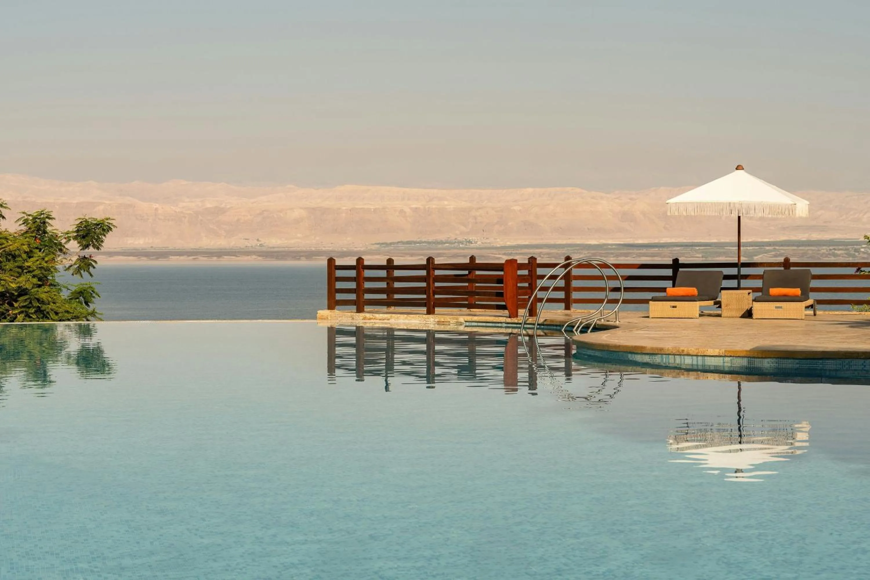Swimming pool in Dead Sea Marriott Resort & Spa