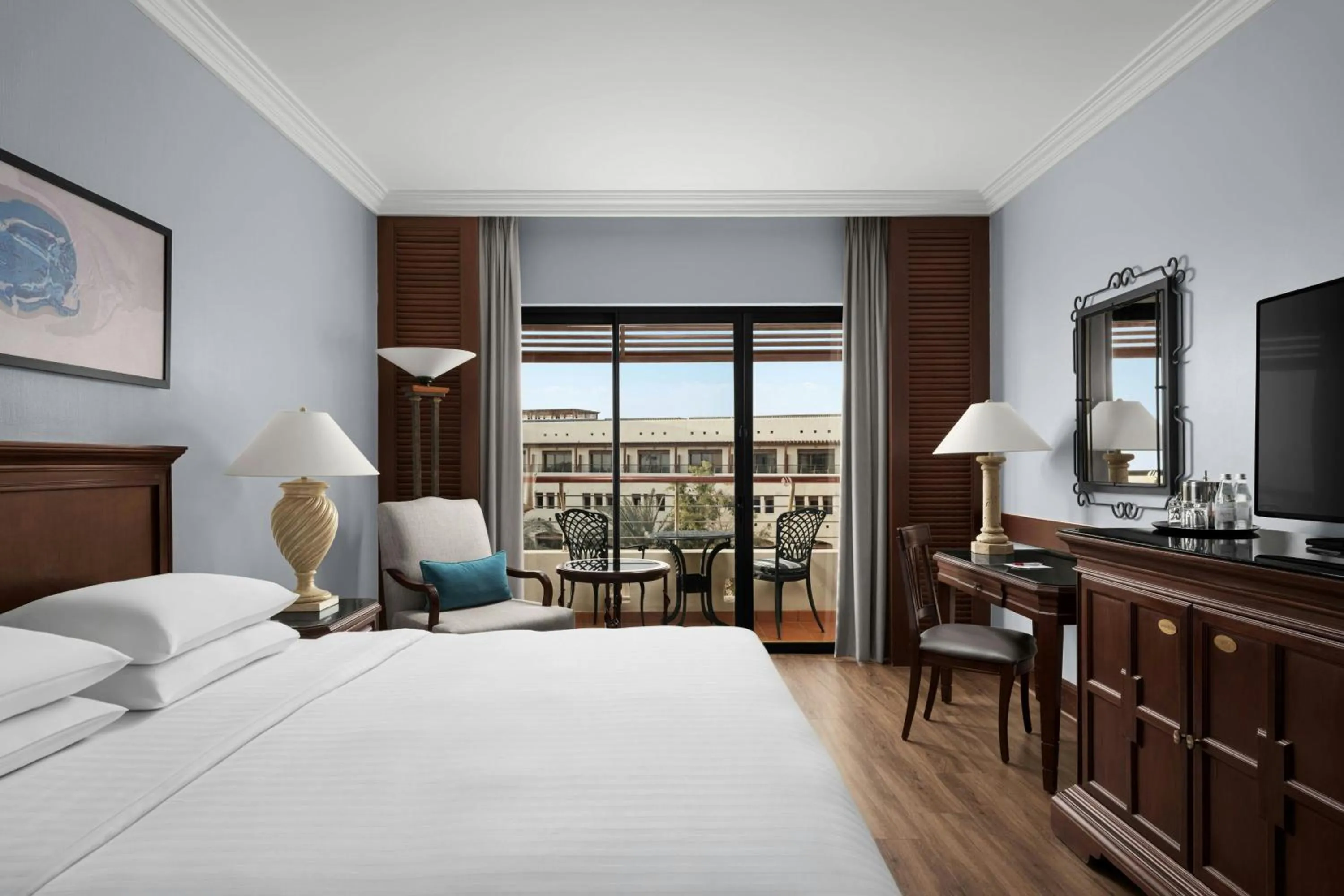 Swimming pool, Bed in Dead Sea Marriott Resort & Spa