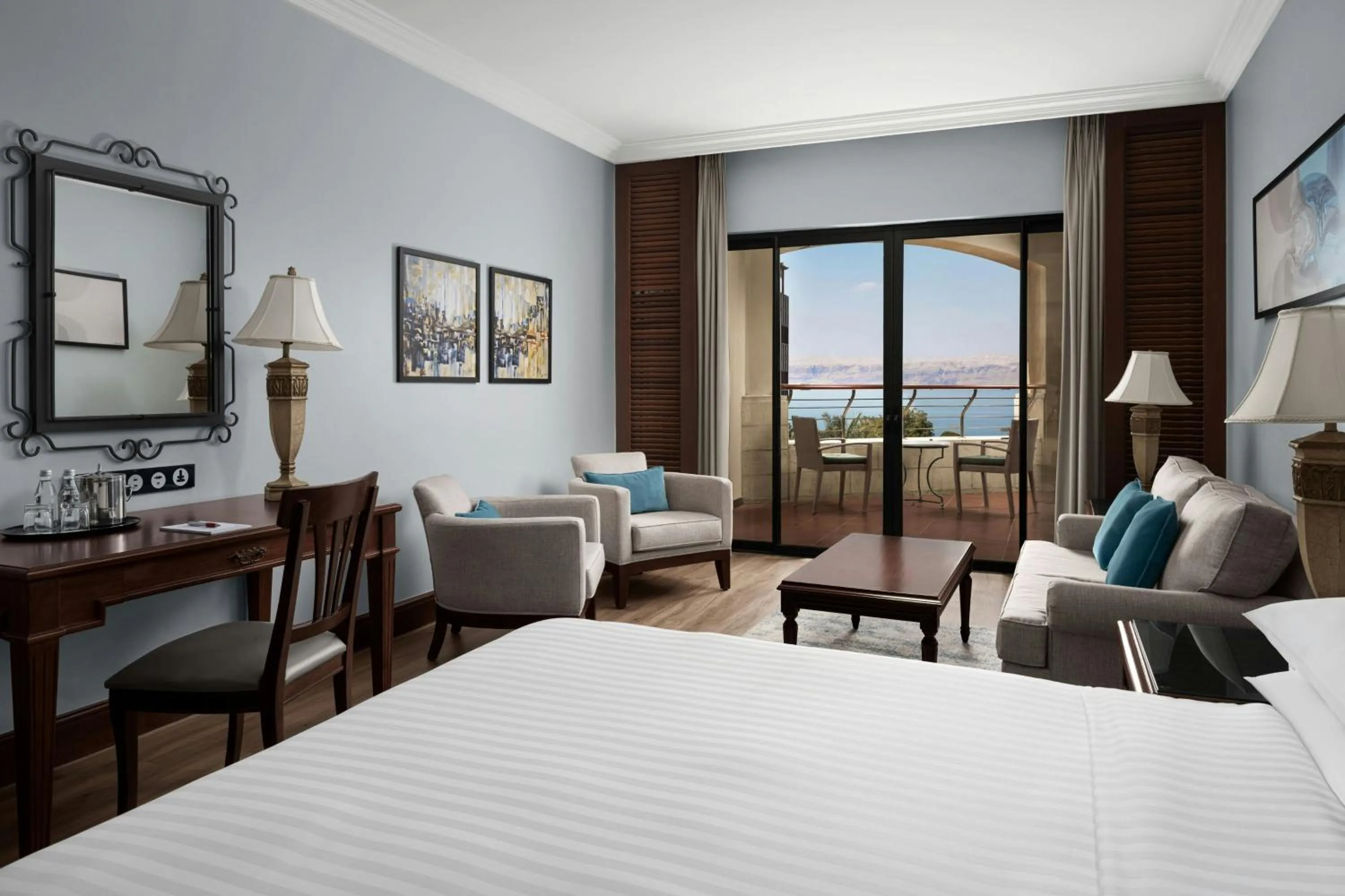 Bedroom, Bed in Dead Sea Marriott Resort & Spa