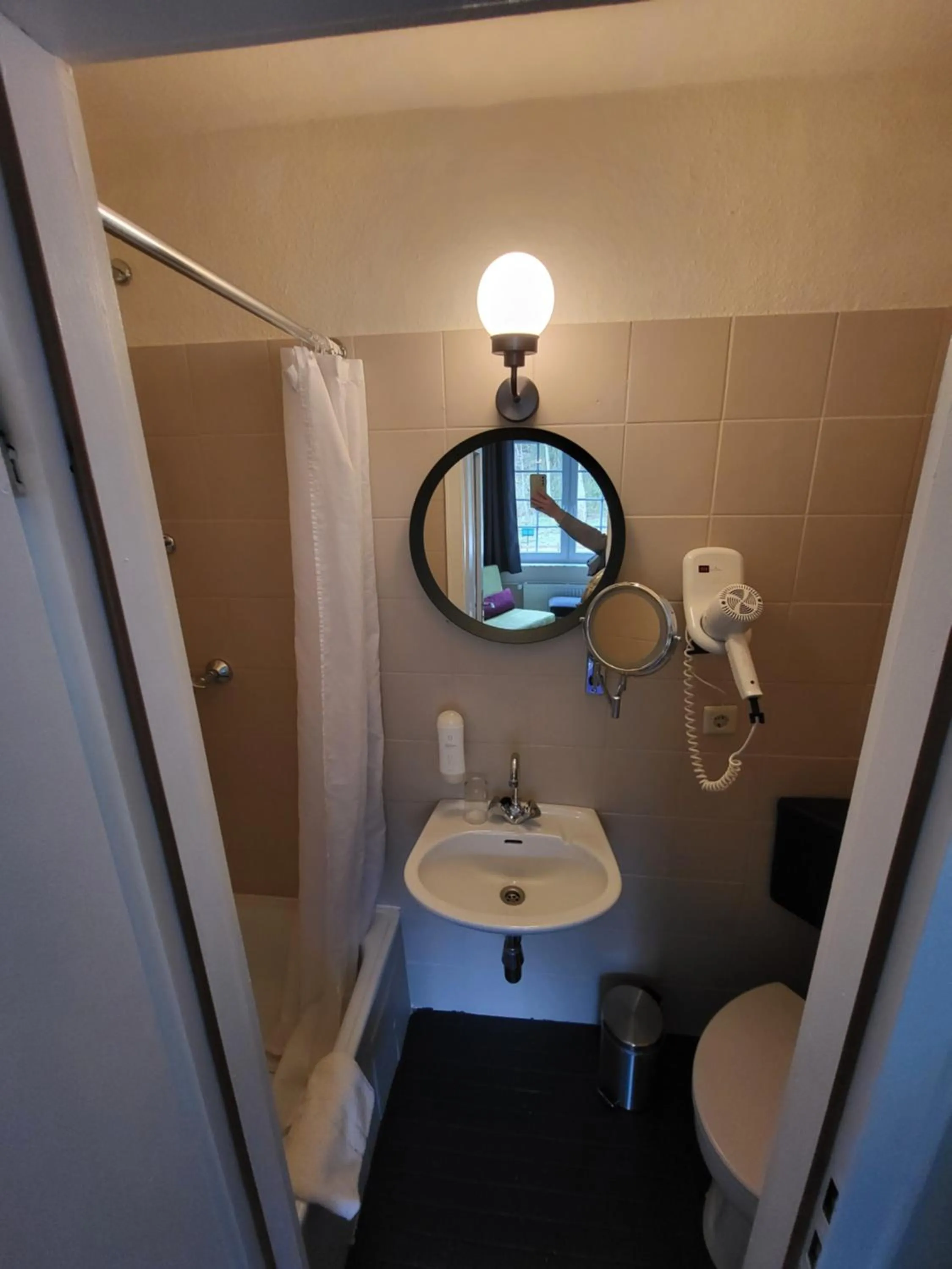 Bathroom in Hotel Waldrausch