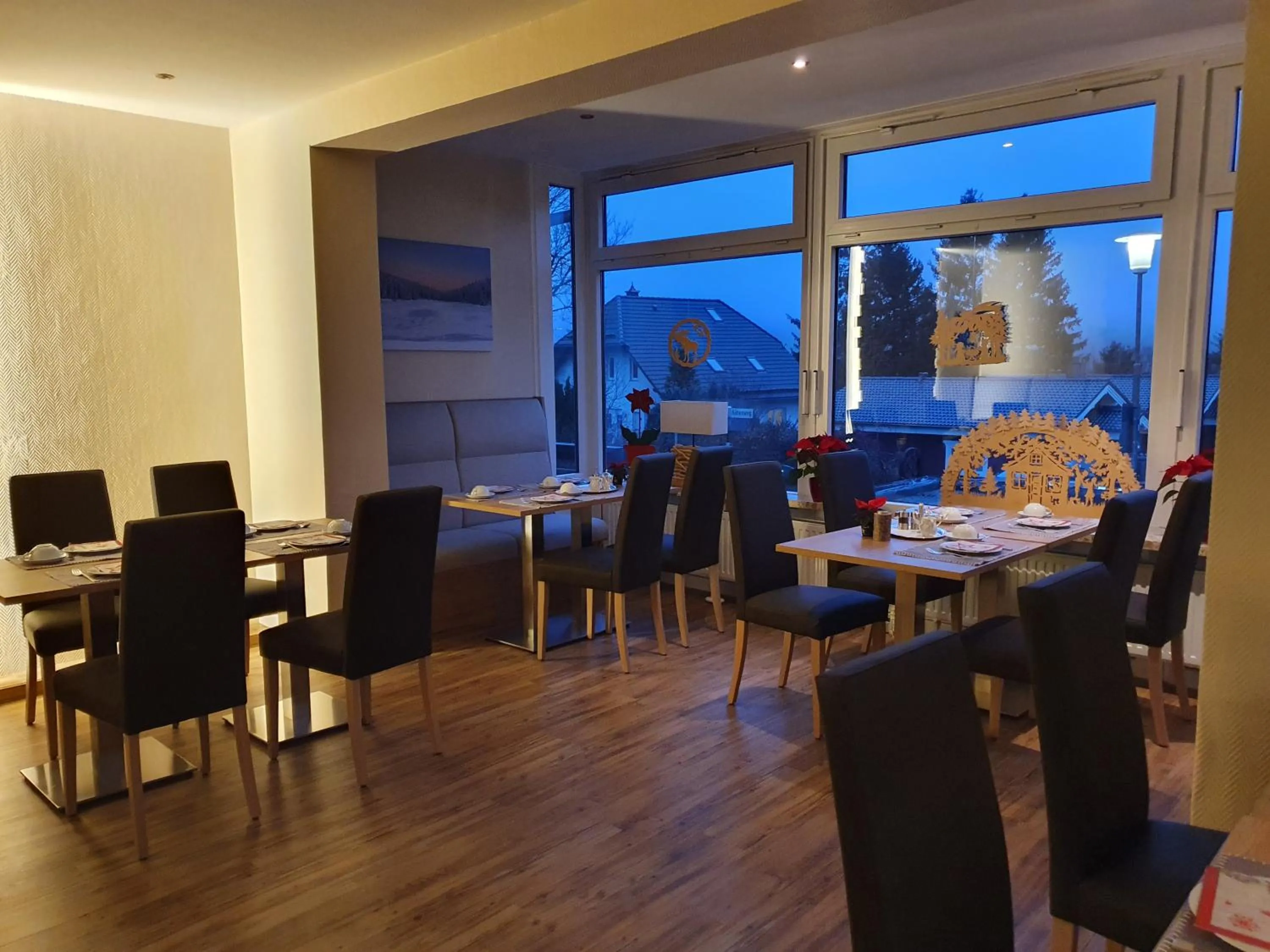 Restaurant/places to eat in Hotel Waldrausch