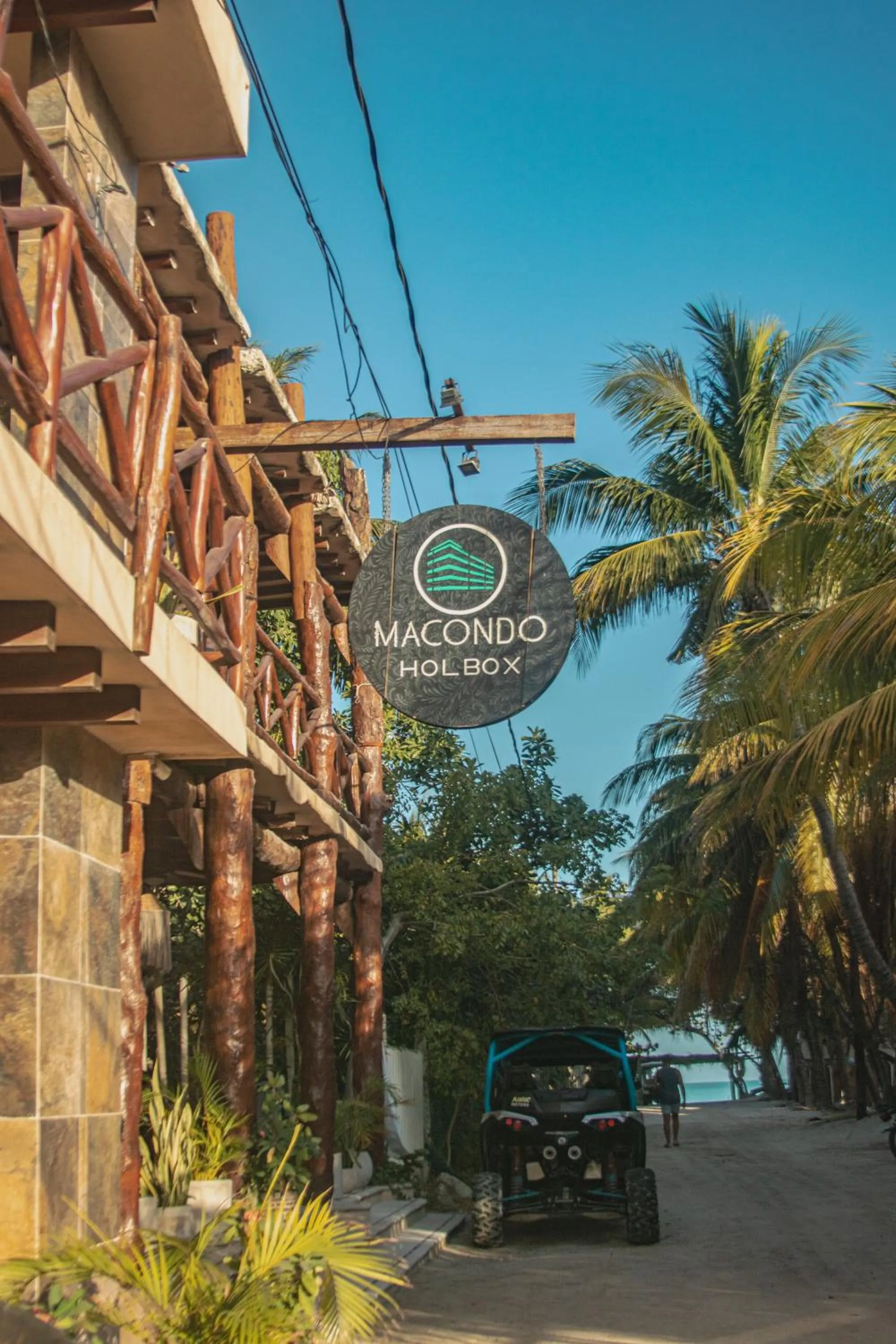 Logo/Certificate/Sign in Hotel Macondo Holbox