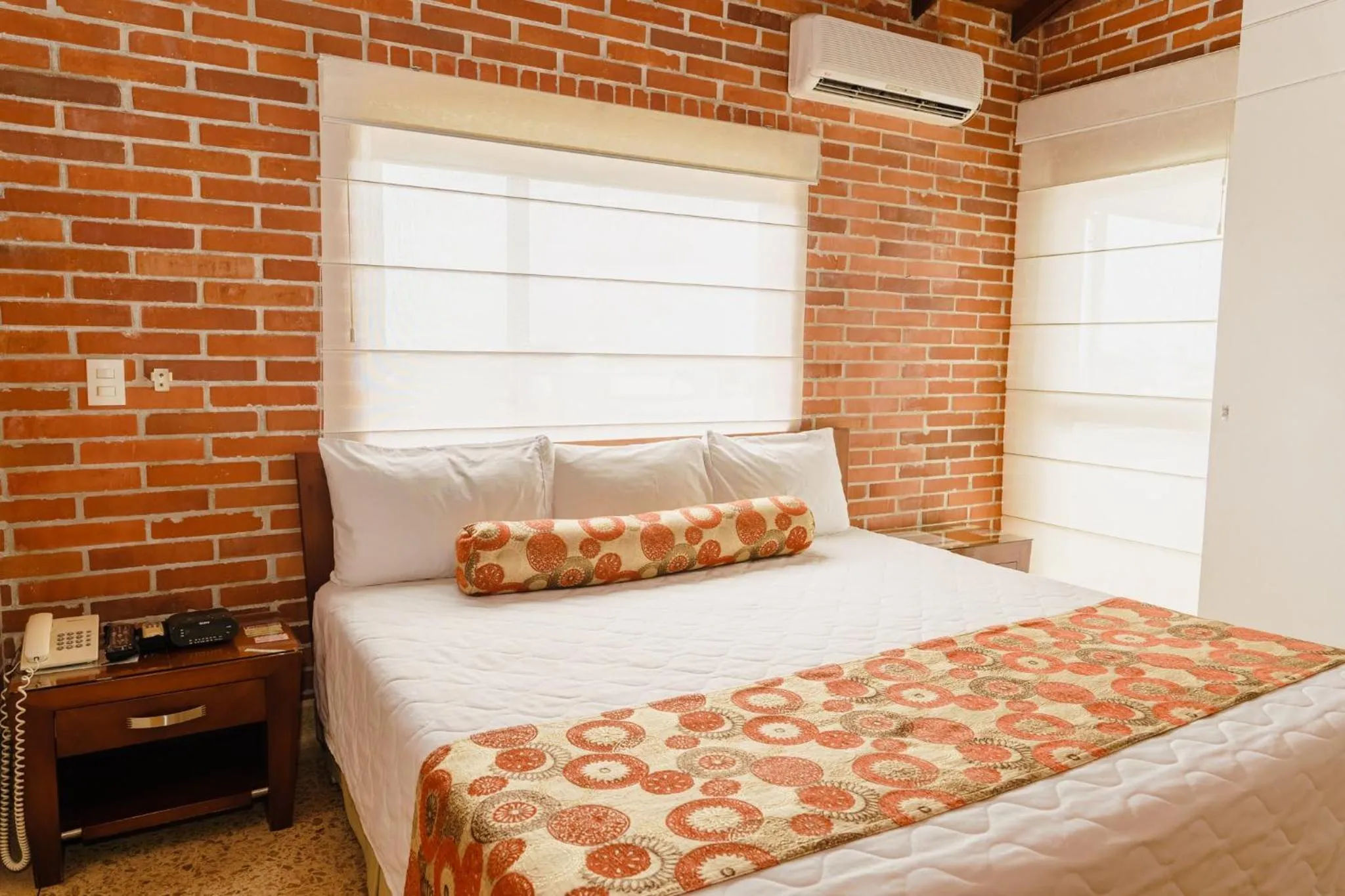Bed in HOTEL OSCAR Tradición