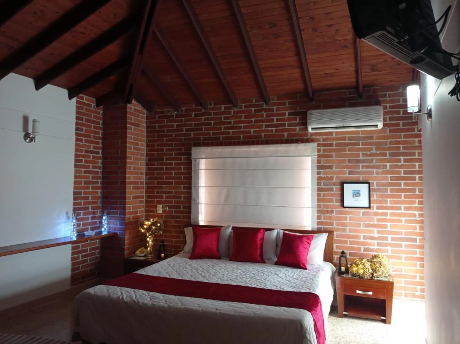 Night, Bed in HOTEL OSCAR Tradición