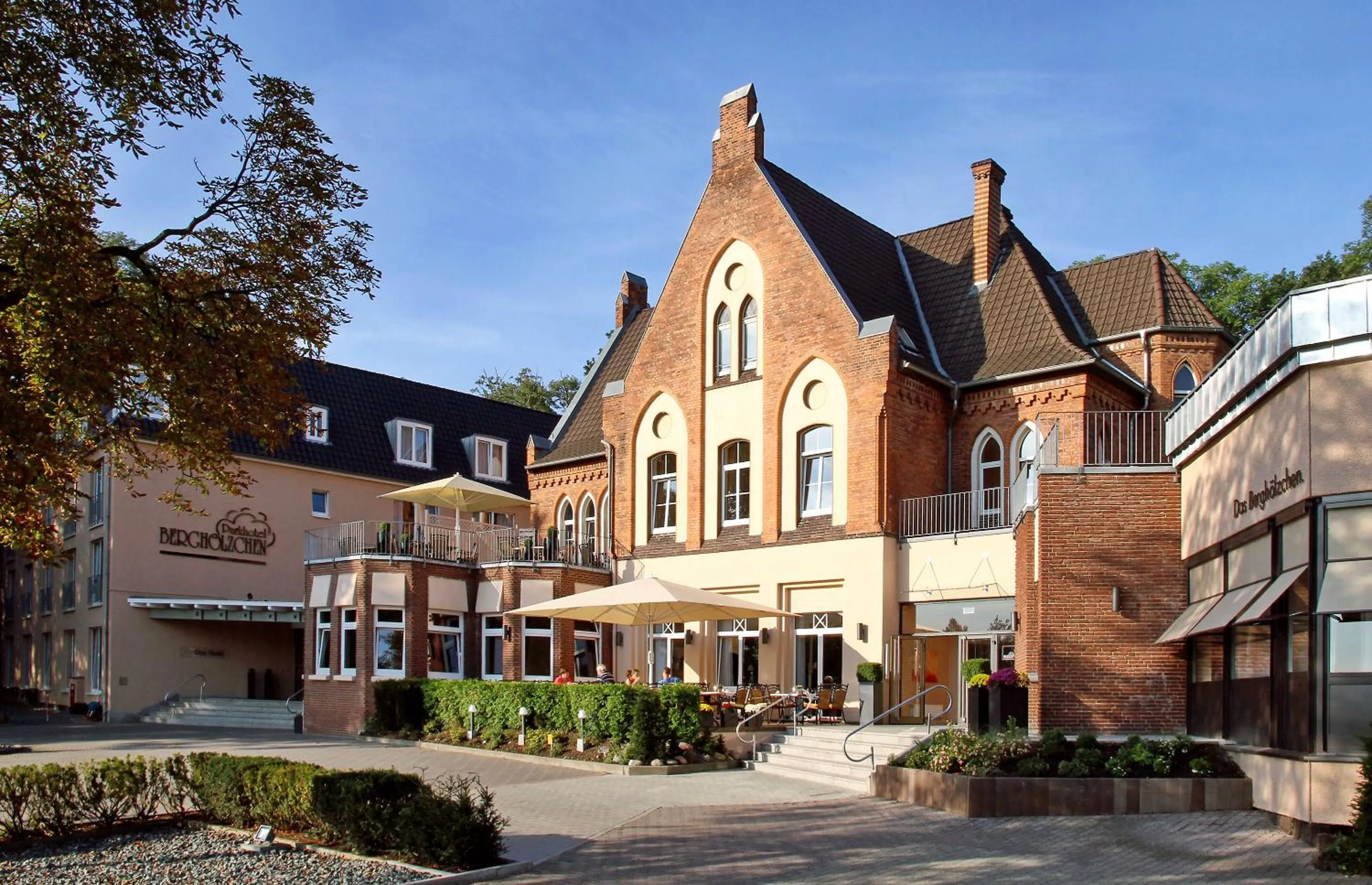 Property building in Parkhotel Berghölzchen