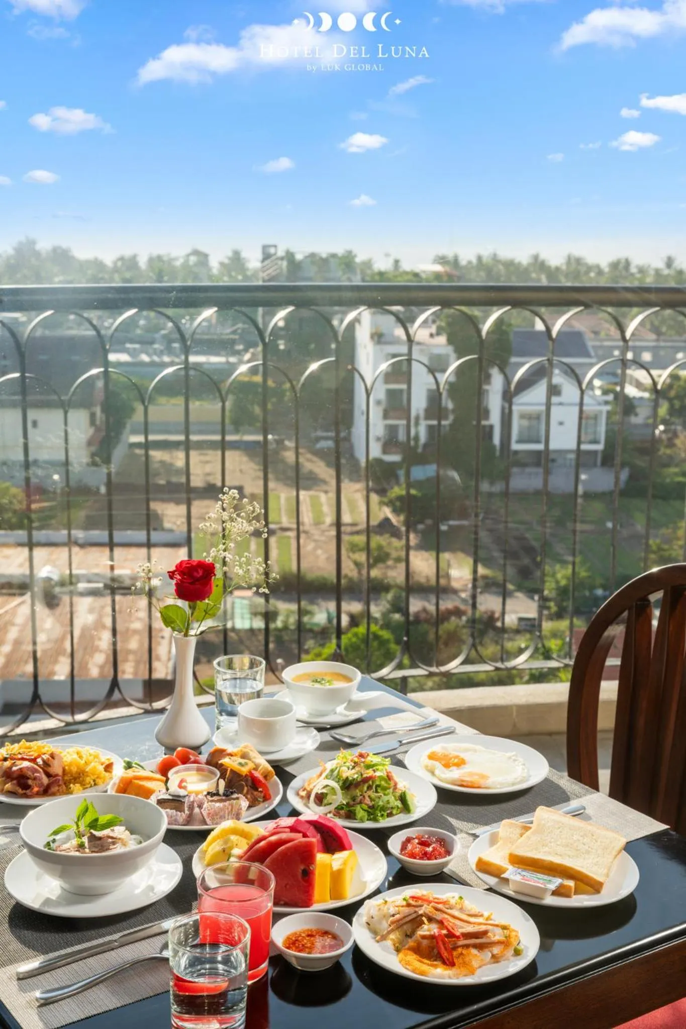 Breakfast in Hotel Del Luna Boutique