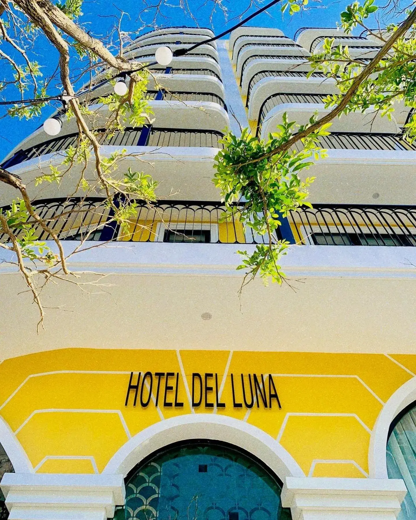 Property building in Hotel Del Luna Boutique Property building in Hotel Del Luna Boutique