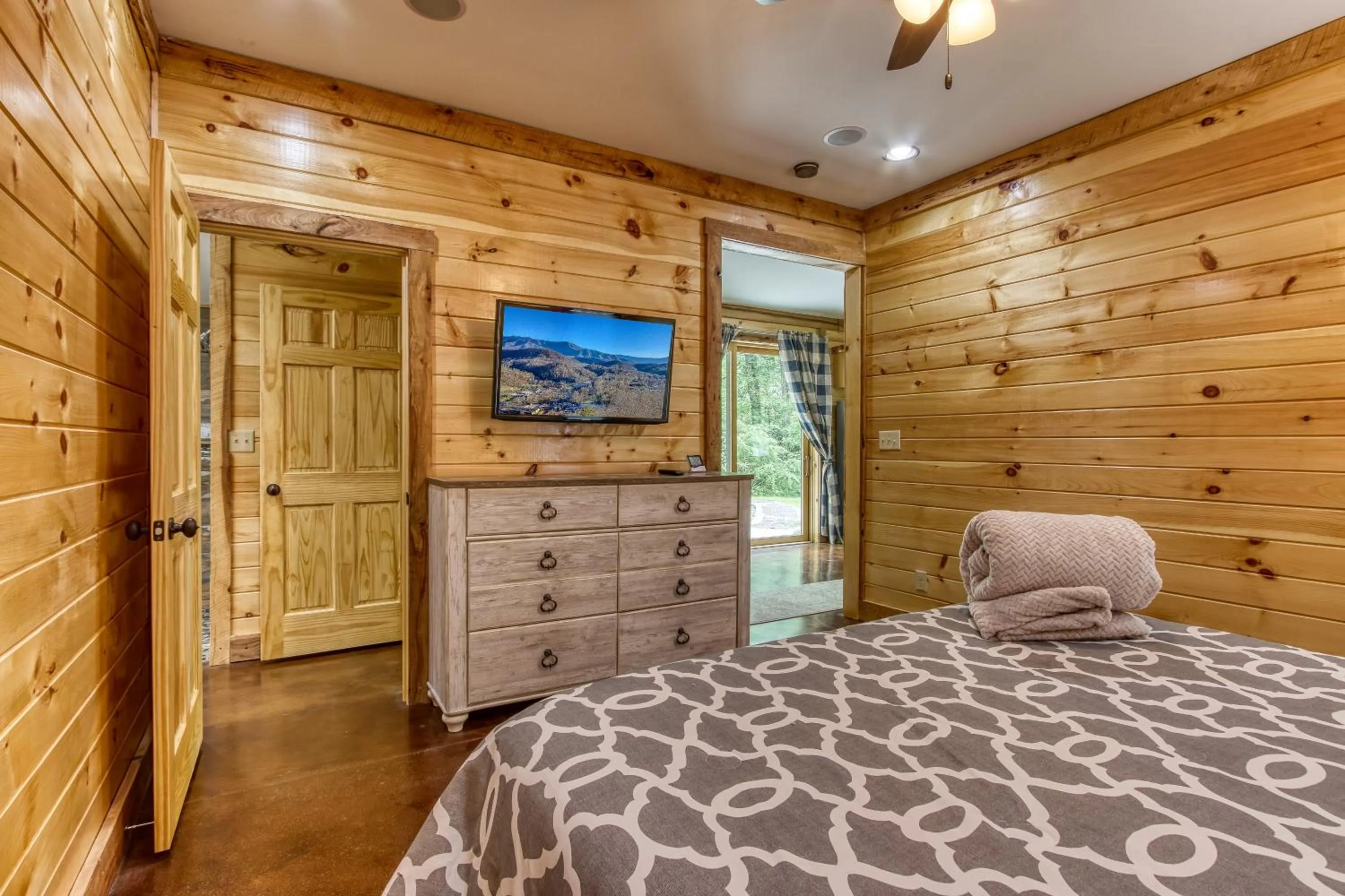 Bed in The Creek House