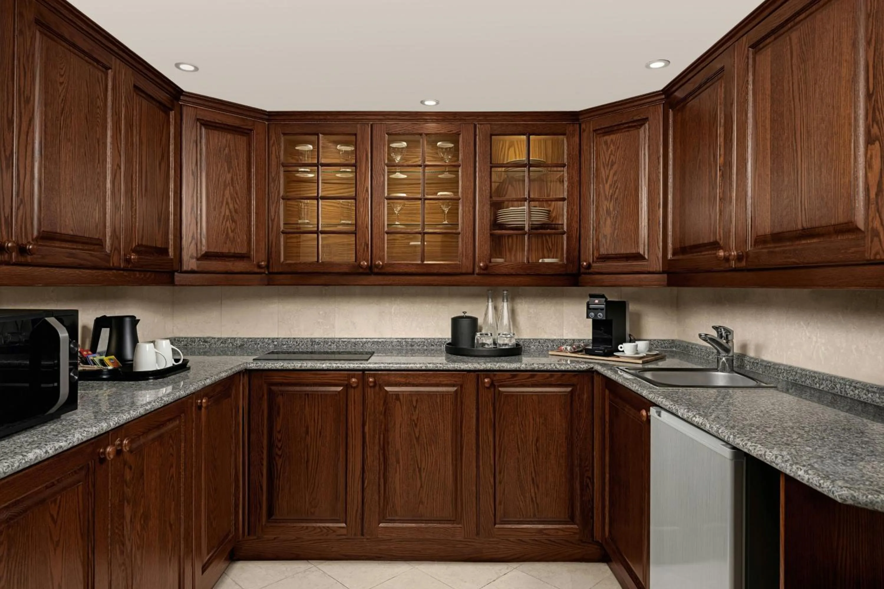 Kitchen or kitchenette in Amman Marriott Hotel