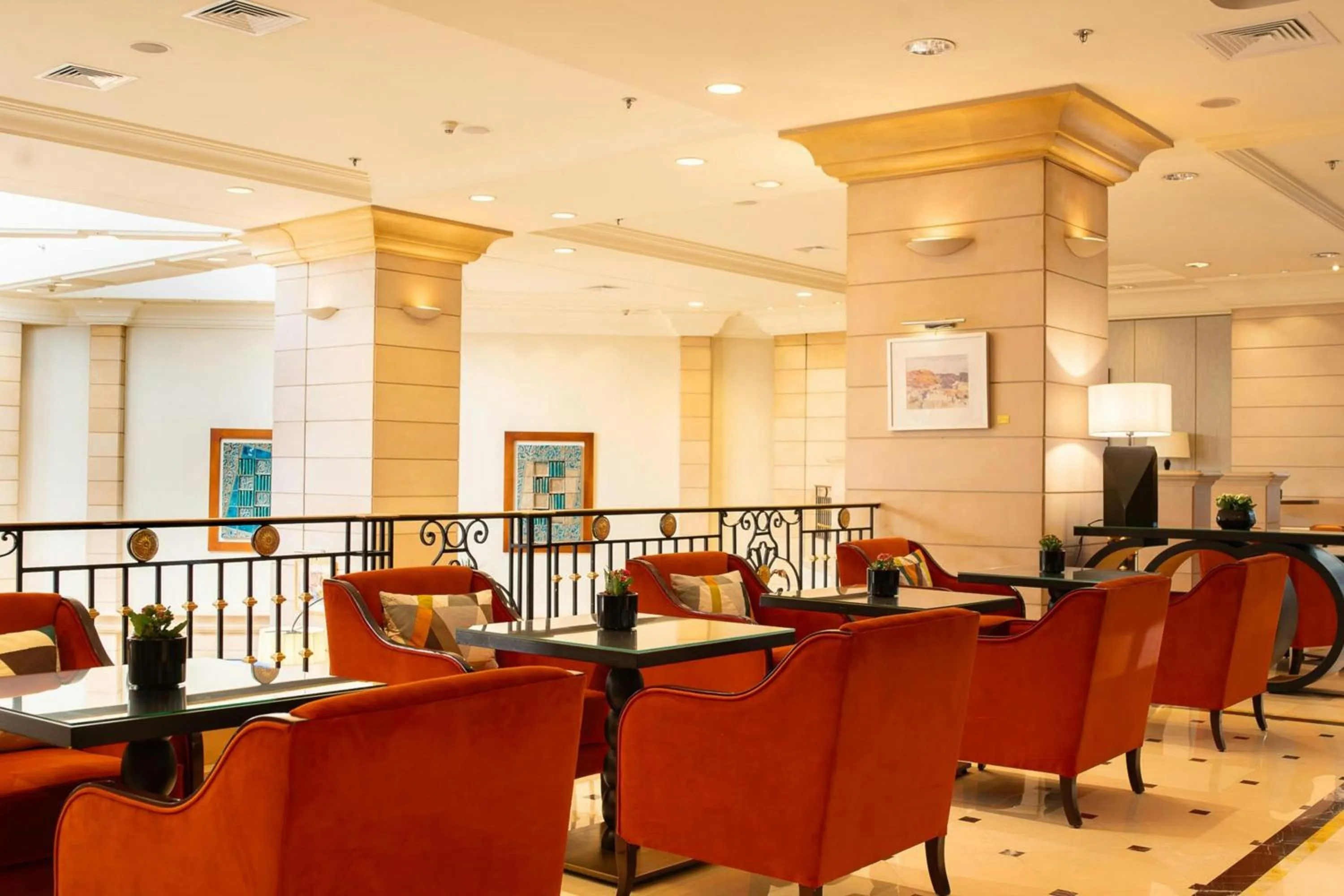 Lounge or bar in Amman Marriott Hotel