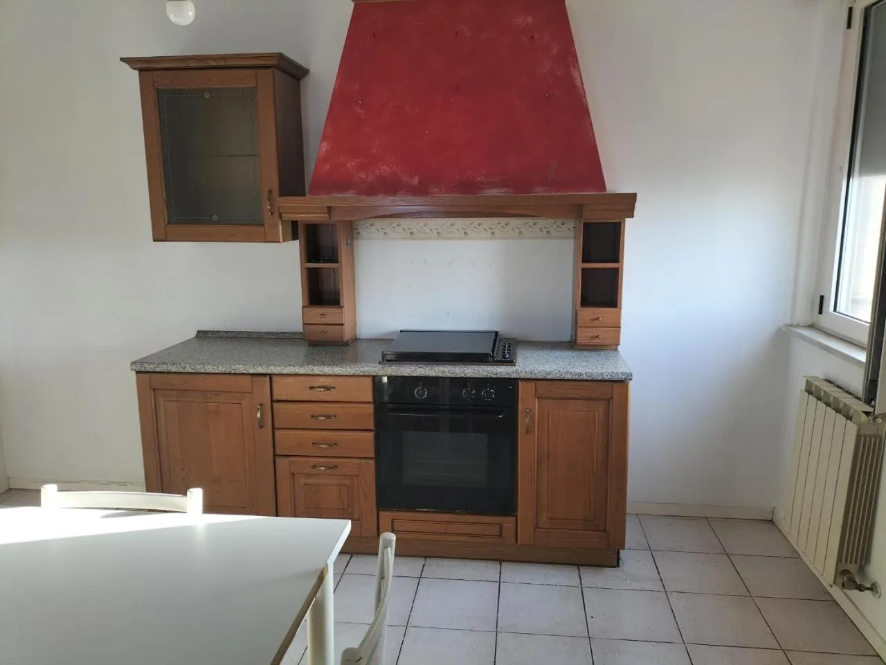 Kitchen or kitchenette in chalet del sole