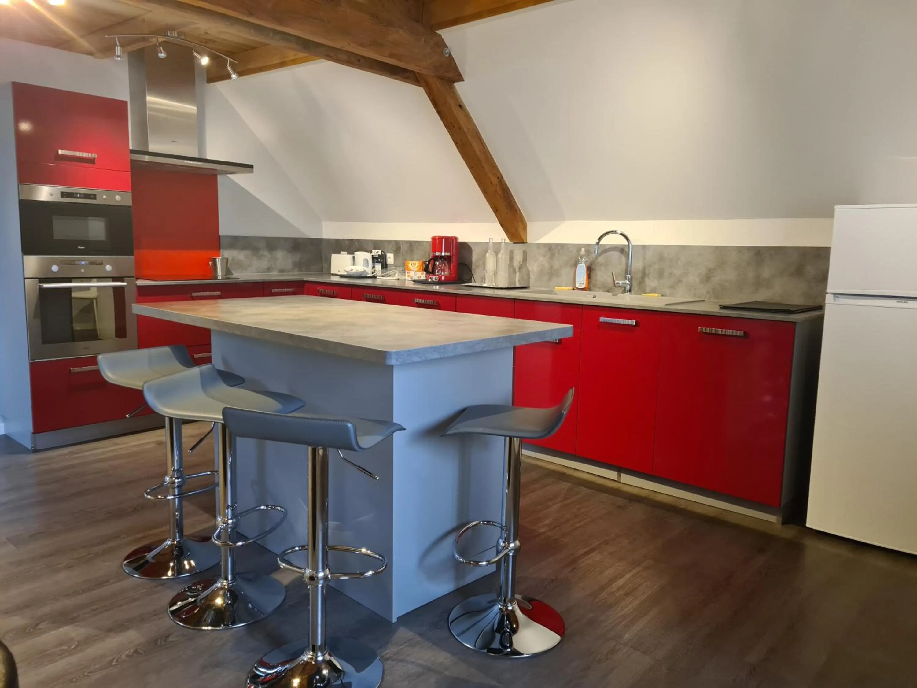 Kitchen or kitchenette in Gite de Murat