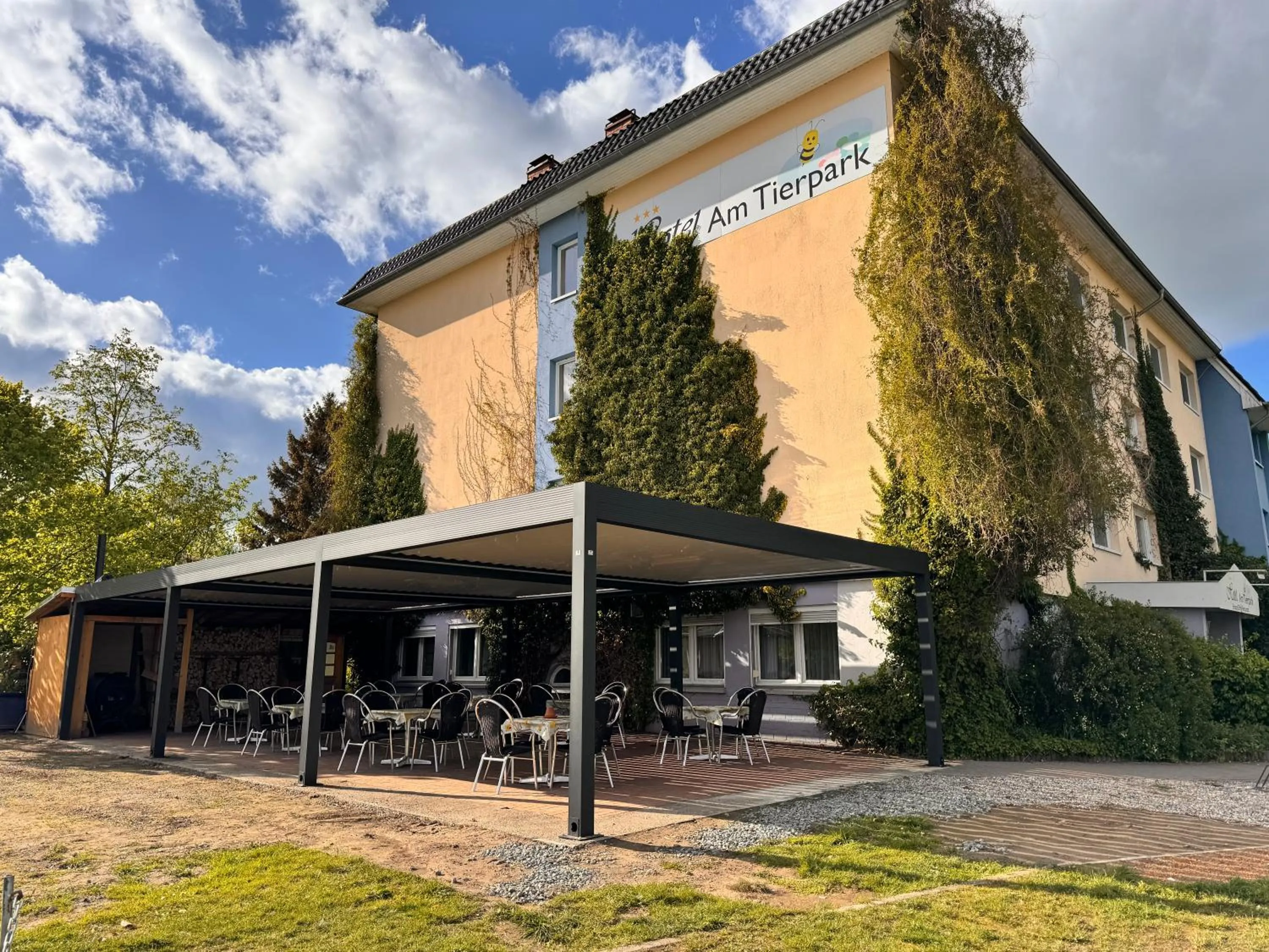 Property building in Hotel am Tierpark