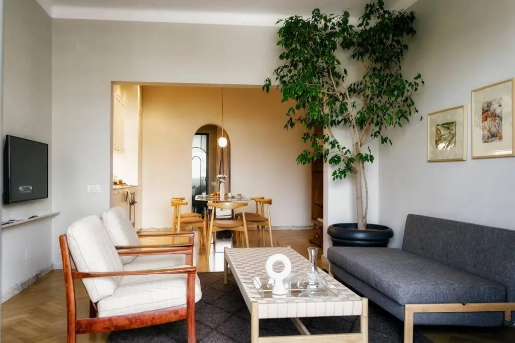 Luxurious Huge Flat with Large Terrace