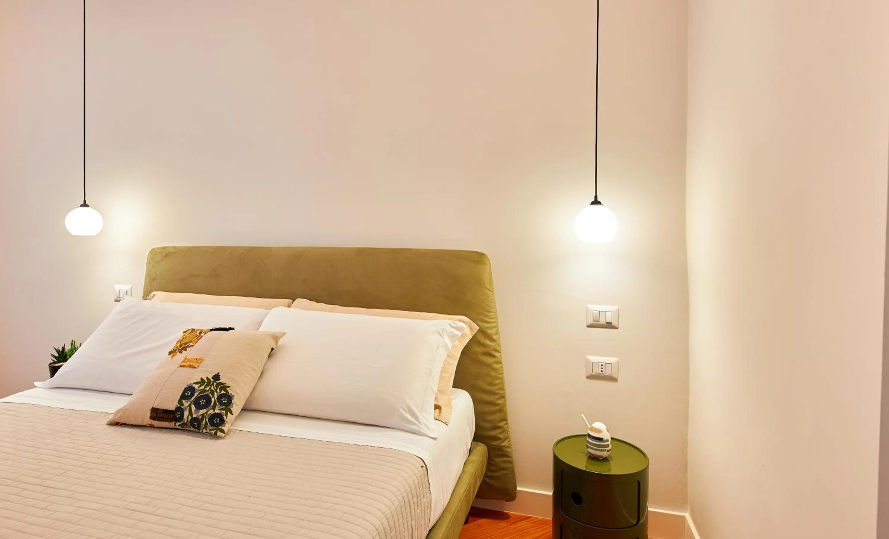 Bed in Villa Rosa Residence