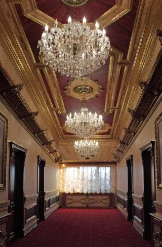 Alexandrapol Palace Hotel
