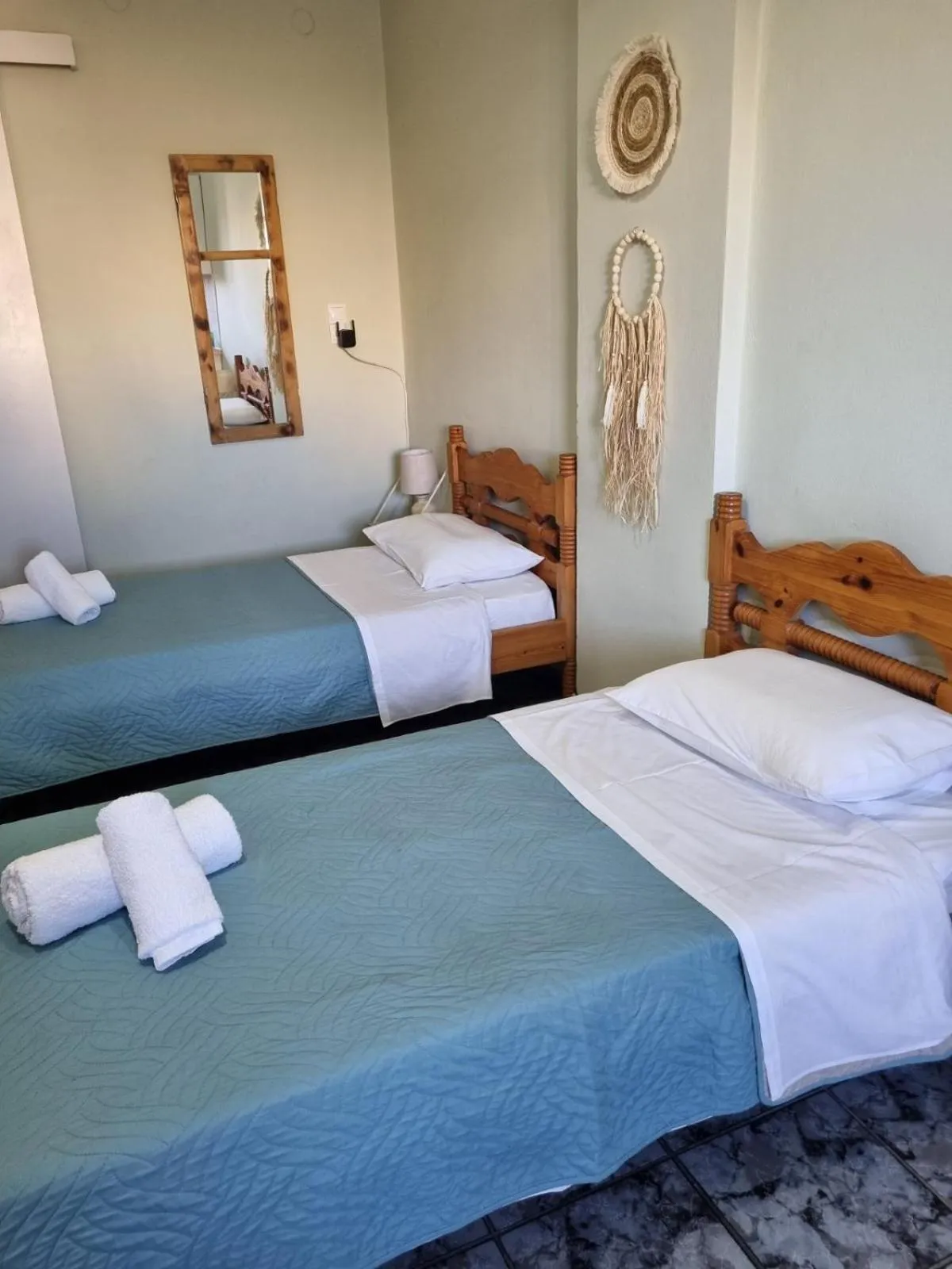 Bed in happyWish Syros