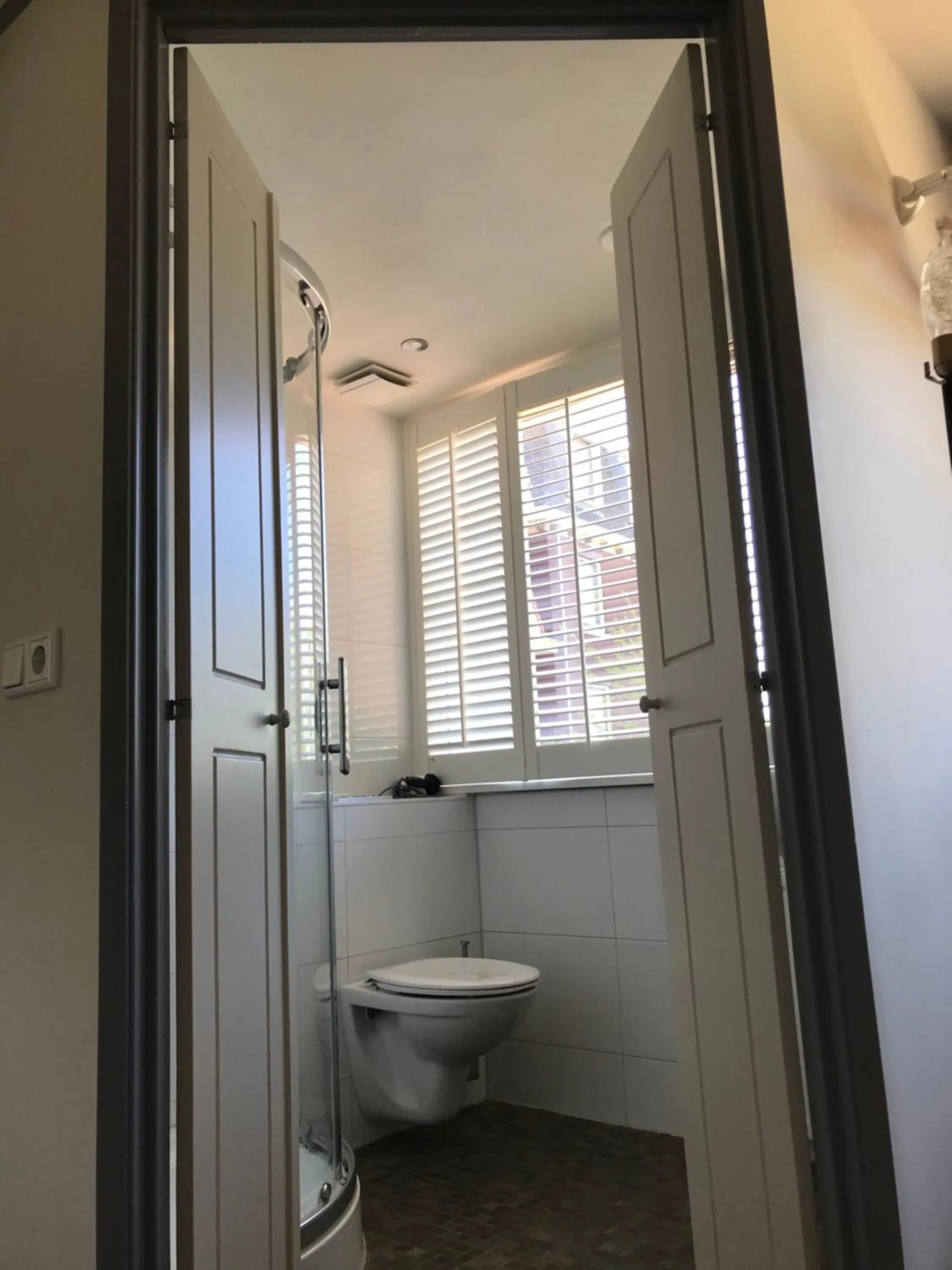 Bathroom in B&B Zee van Tijd Domburg