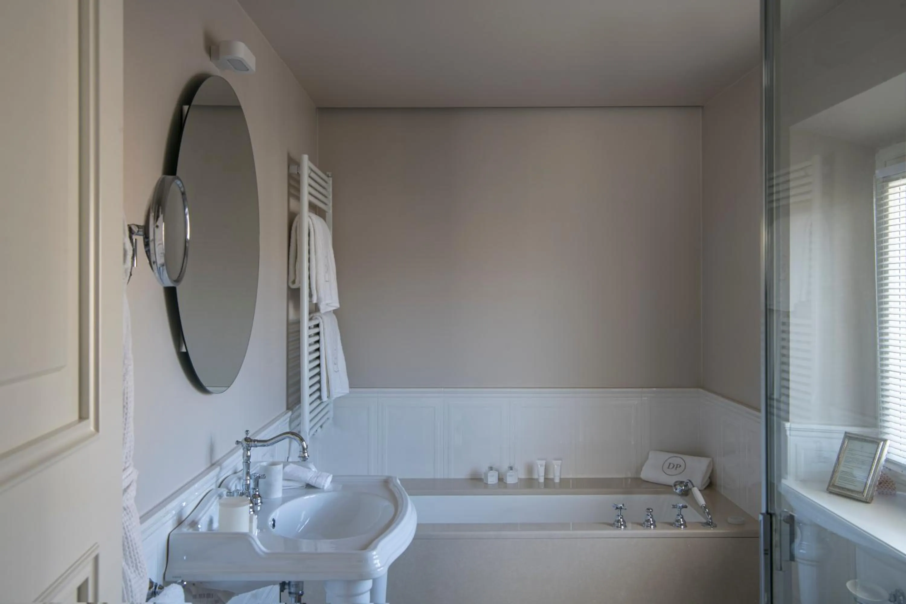 Bathroom in Dimora Palanca Boutique & SPA