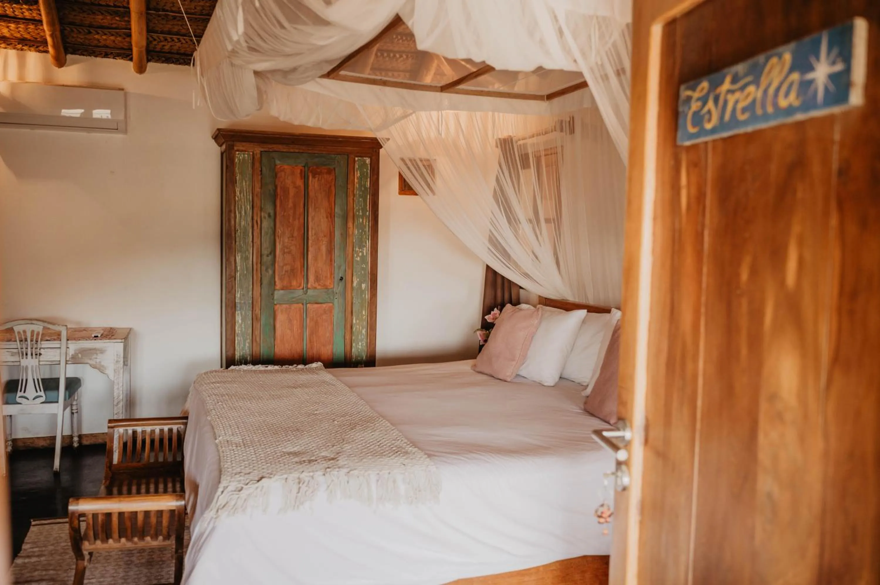 Bed in Villa Del Sol