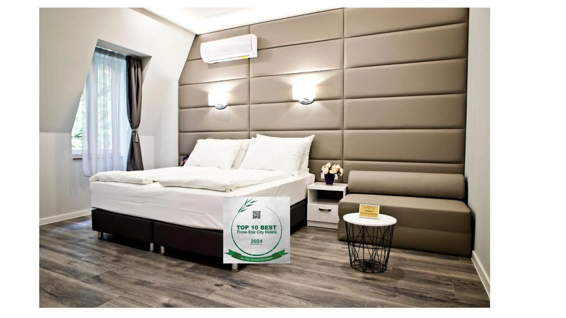 Property building, Bed in Plovdiv City Center Hotel