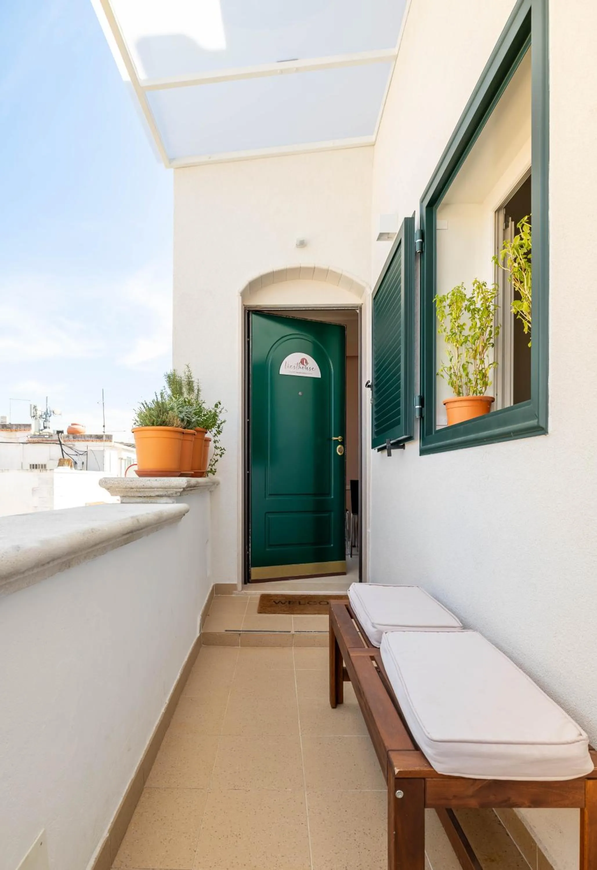 Facade/entrance in Viesthouse B&B