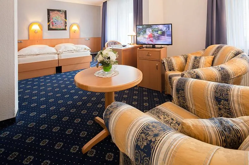 Photo of the whole room, Bed in Landgasthaus & Hotel Lindenhof