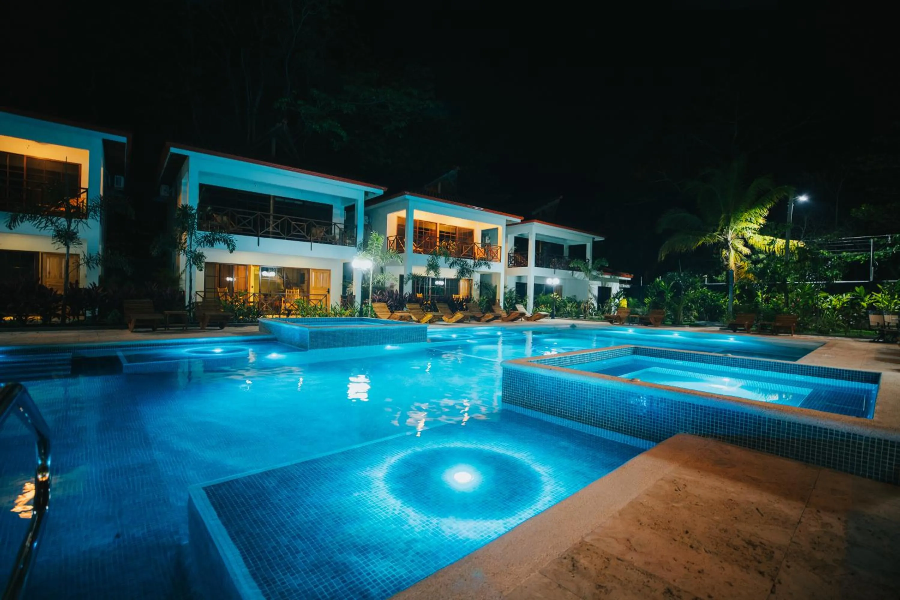 Swimming pool in Bungalows Punta Uva