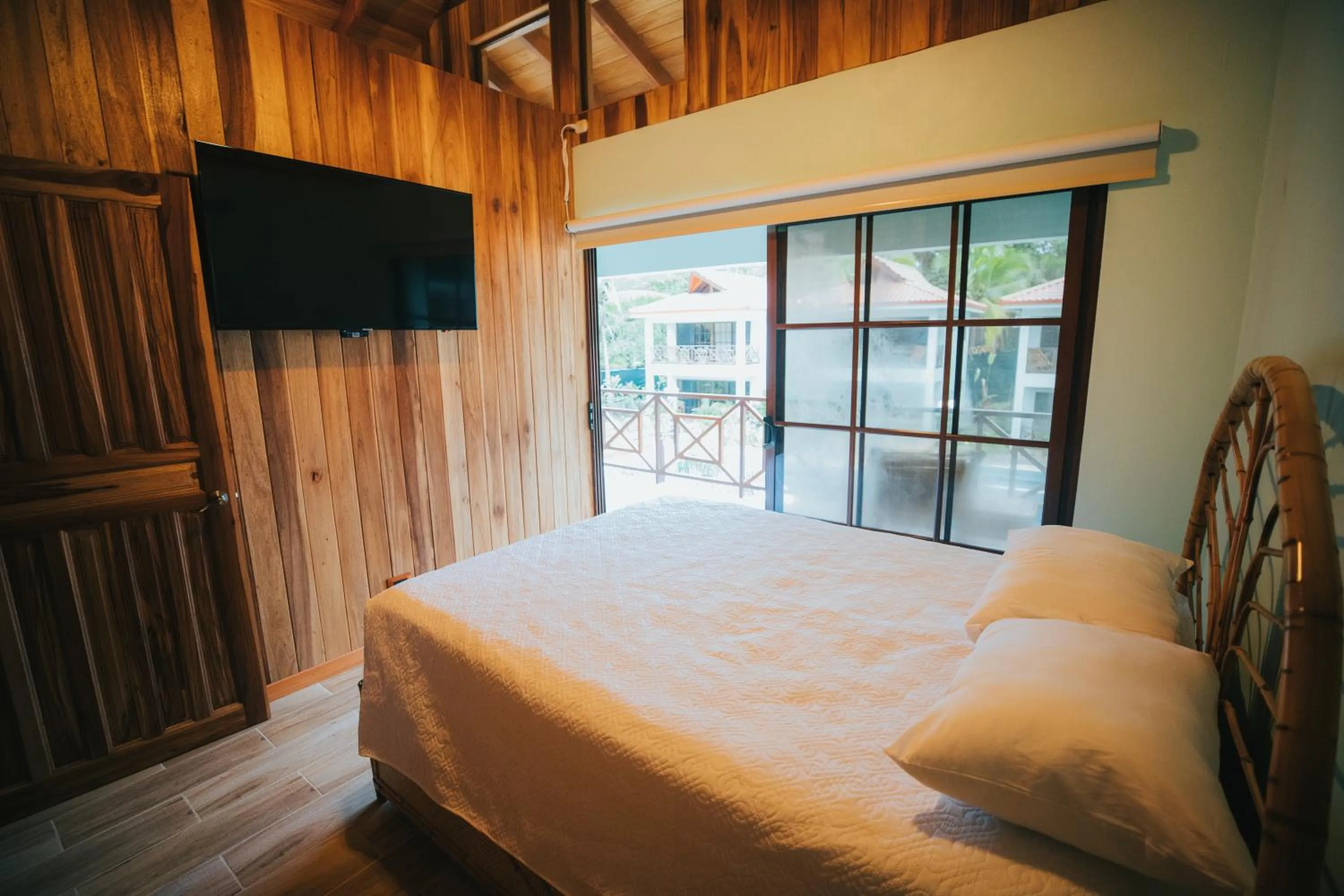 Photo of the whole room, Bed in Bungalows Punta Uva