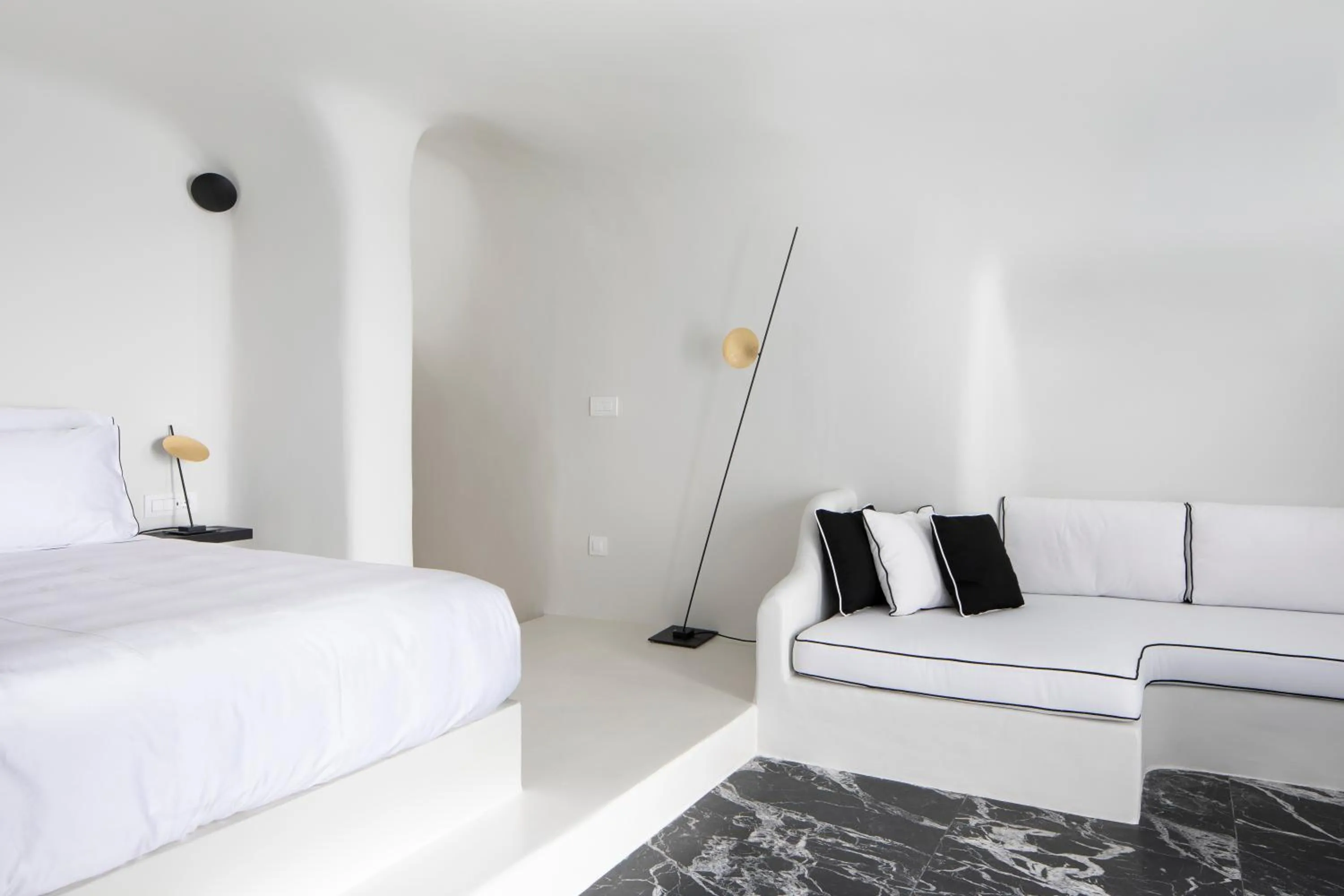 Living room, Bed in Abyss Santorini