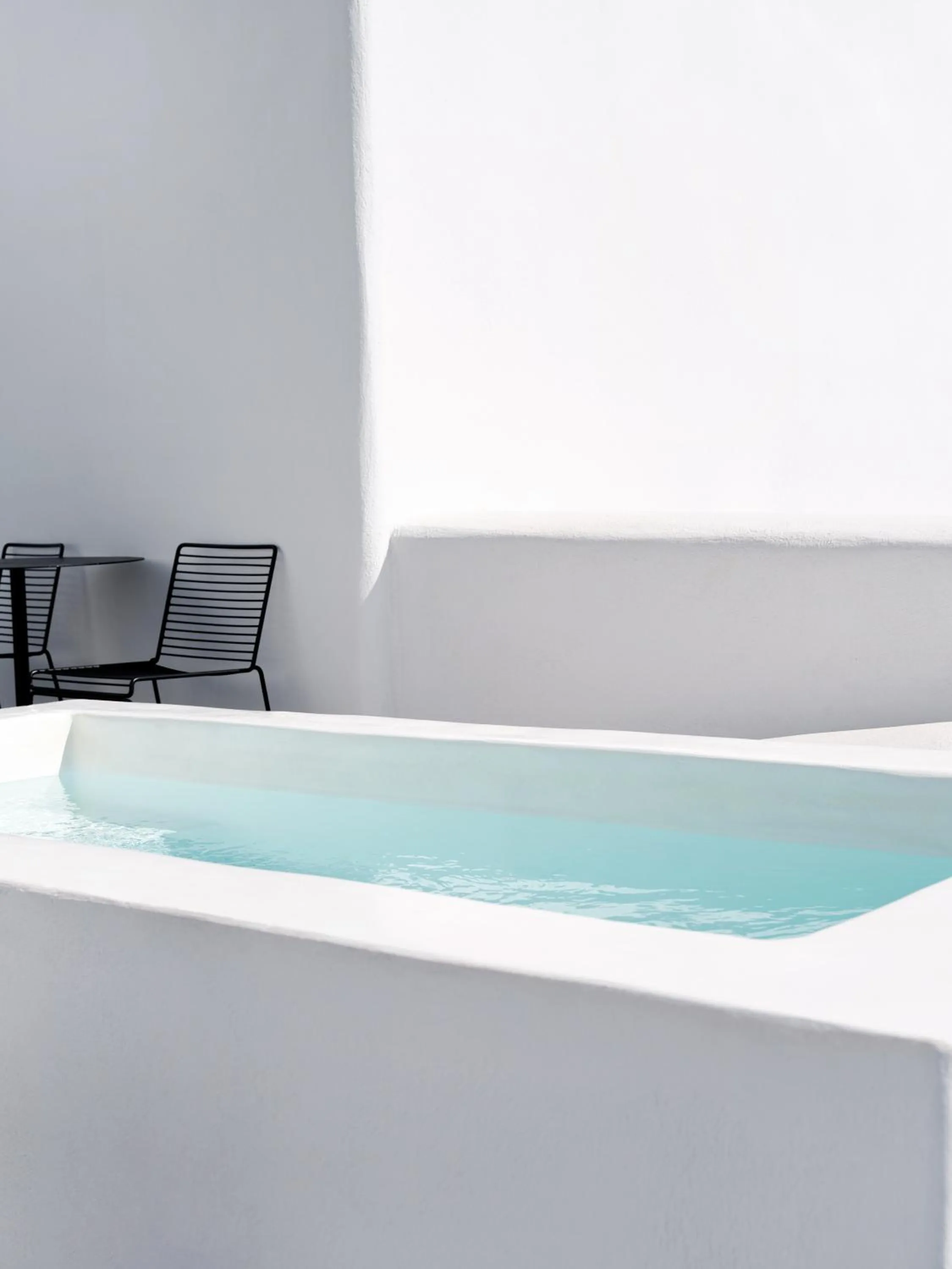 Hot Tub in Abyss Santorini