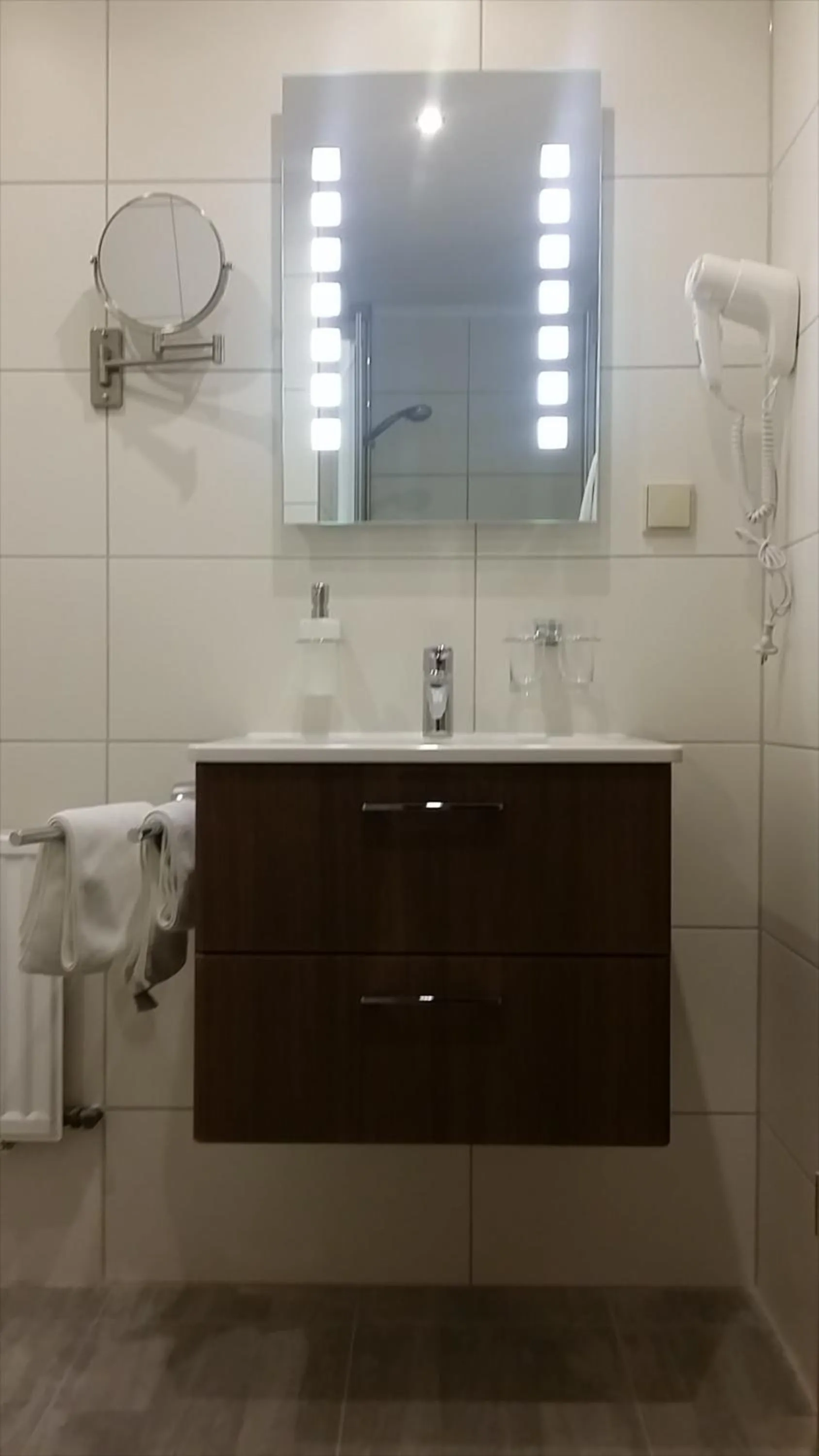 Bathroom in Hotel Rheinkrone