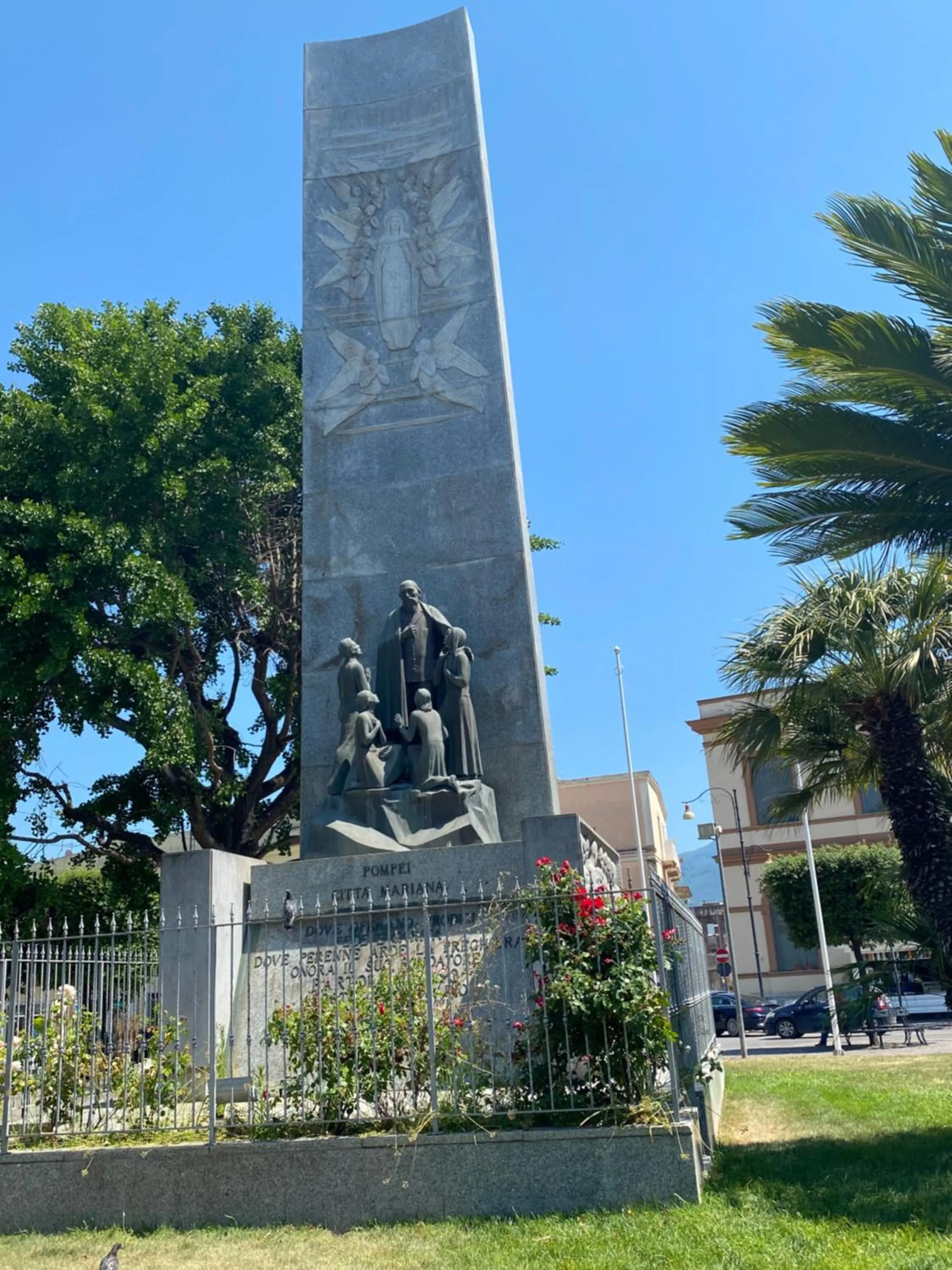 Nearby landmark in Love inn