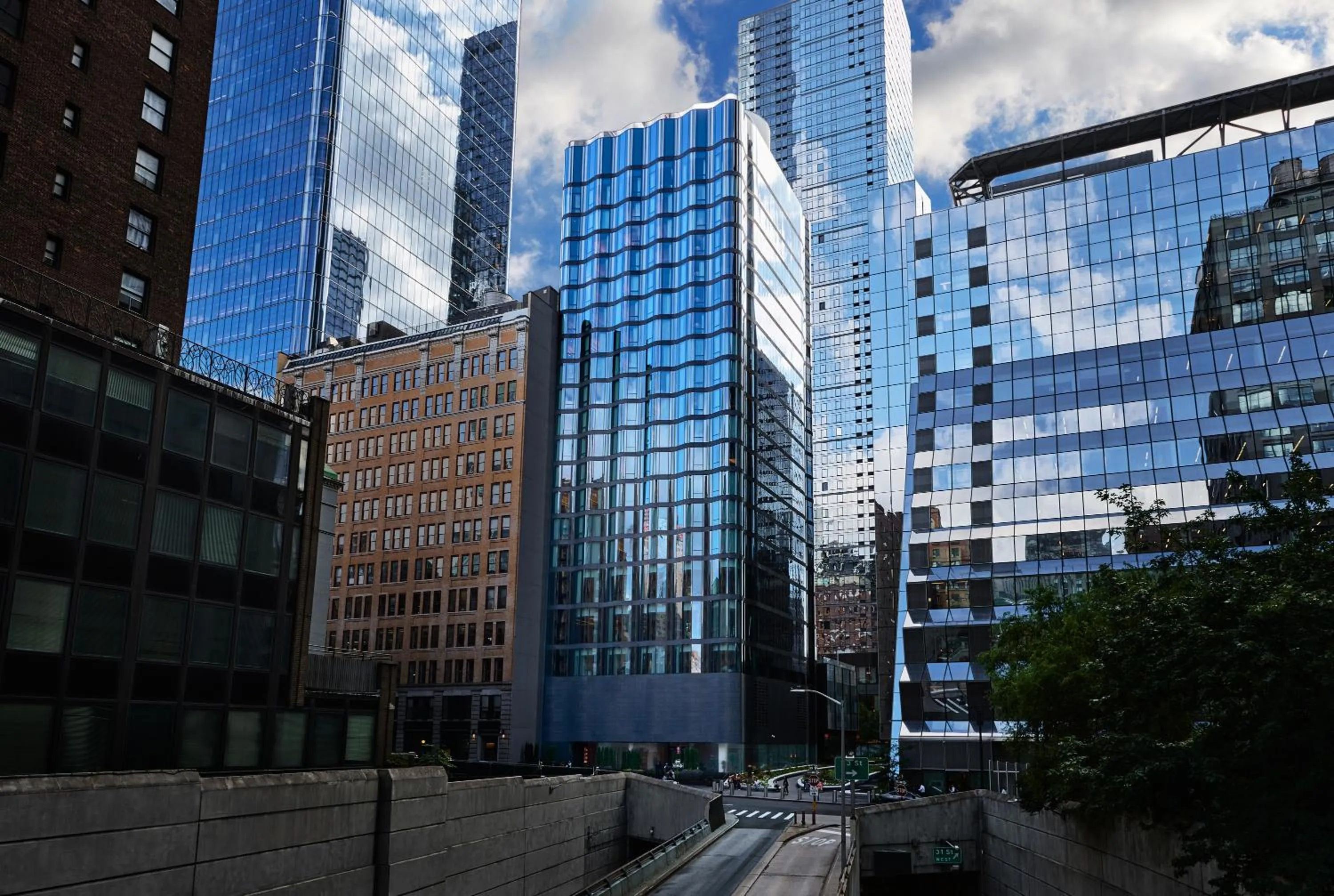 Property building in Pendry Manhattan West