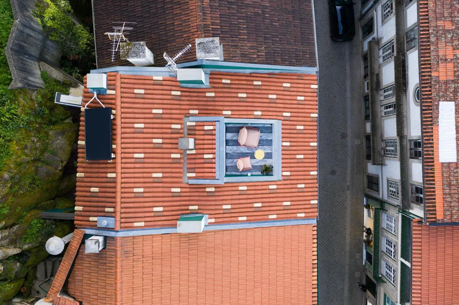 Facade/entrance in Covelo - The Original Rooms and Suites Facade/entrance in Covelo - The Original Rooms and Suites