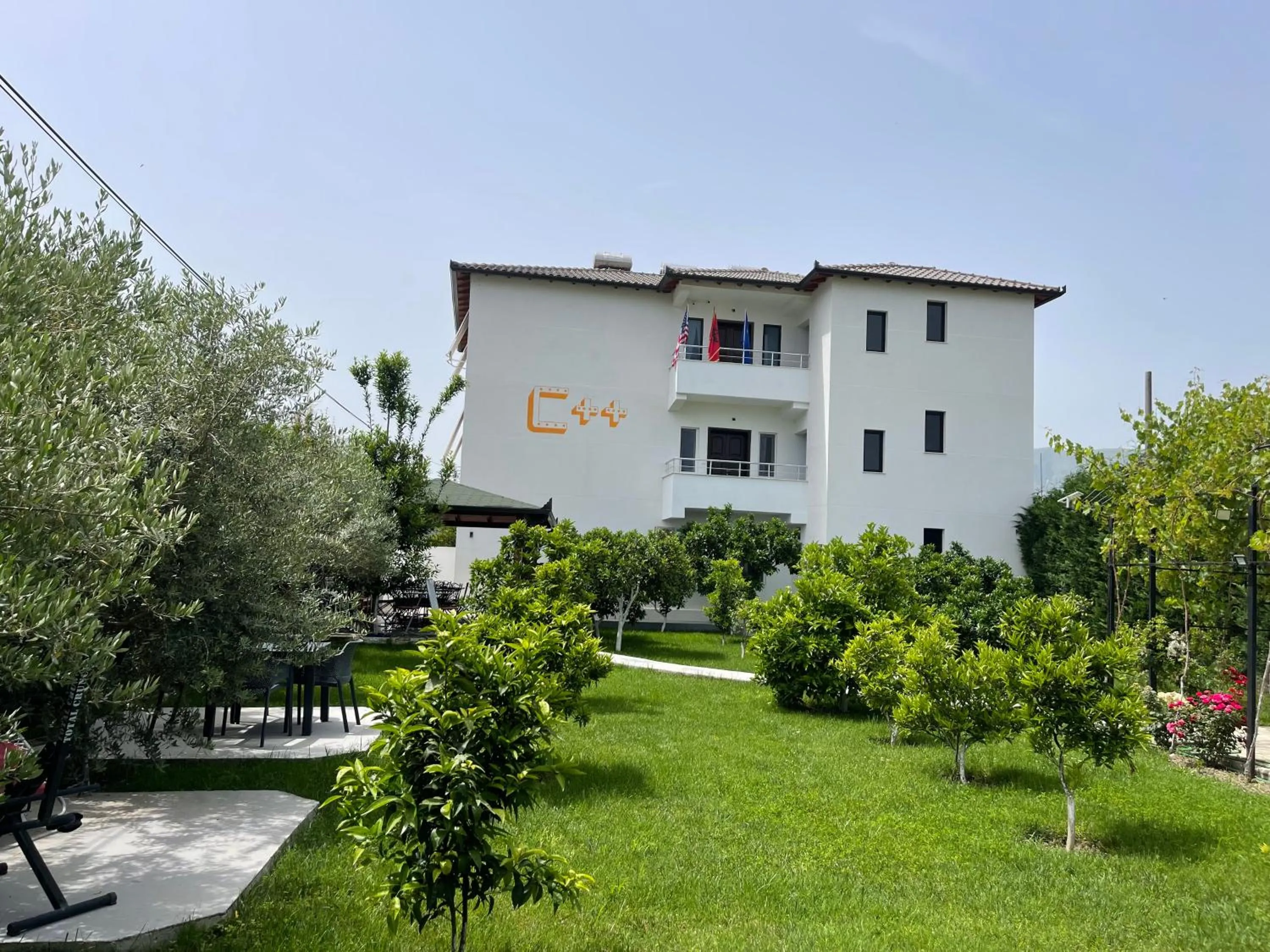 Hotel Vila C plus plus