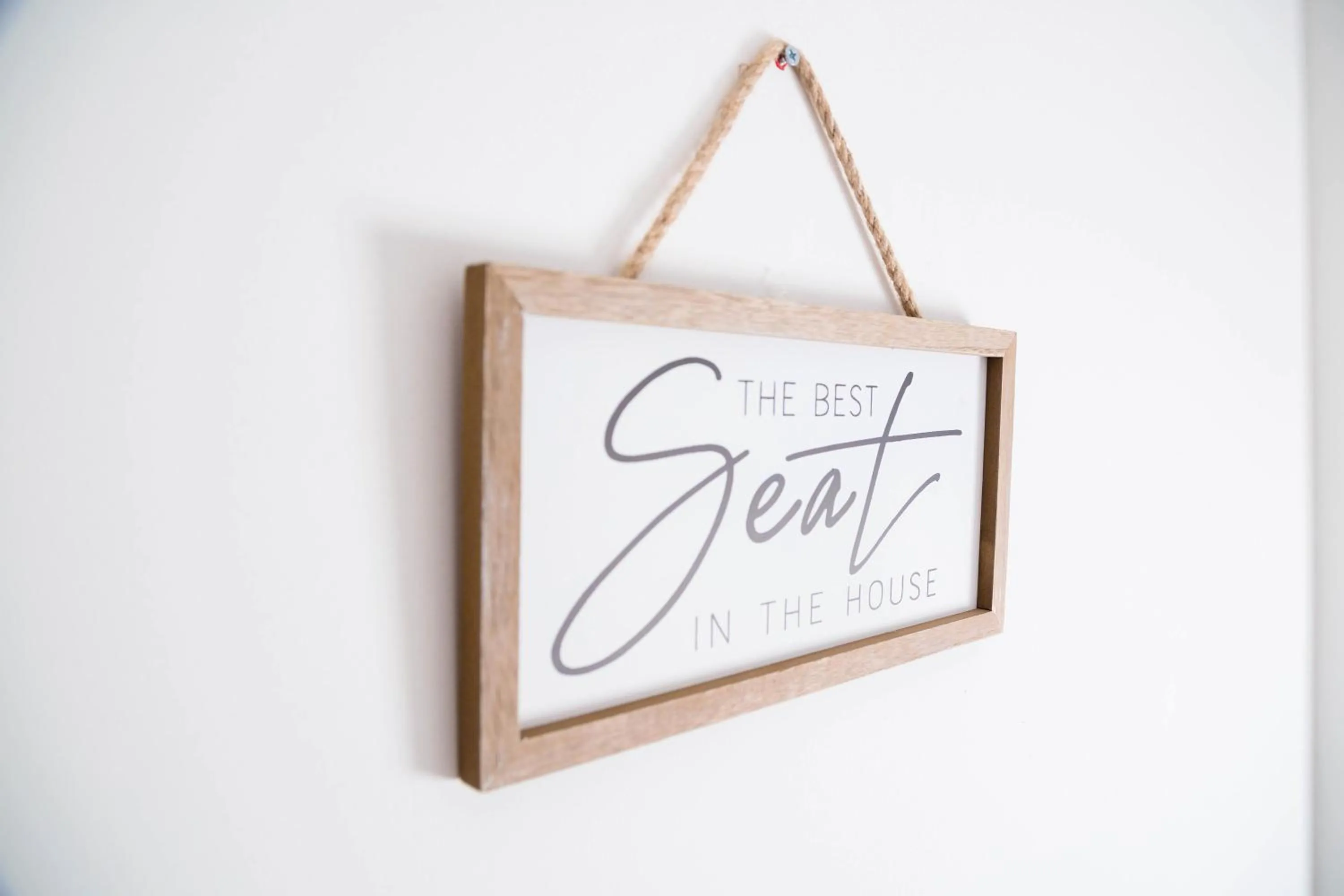 Property logo or sign in Manchester Apartments by BEVOLVE - Free Parking